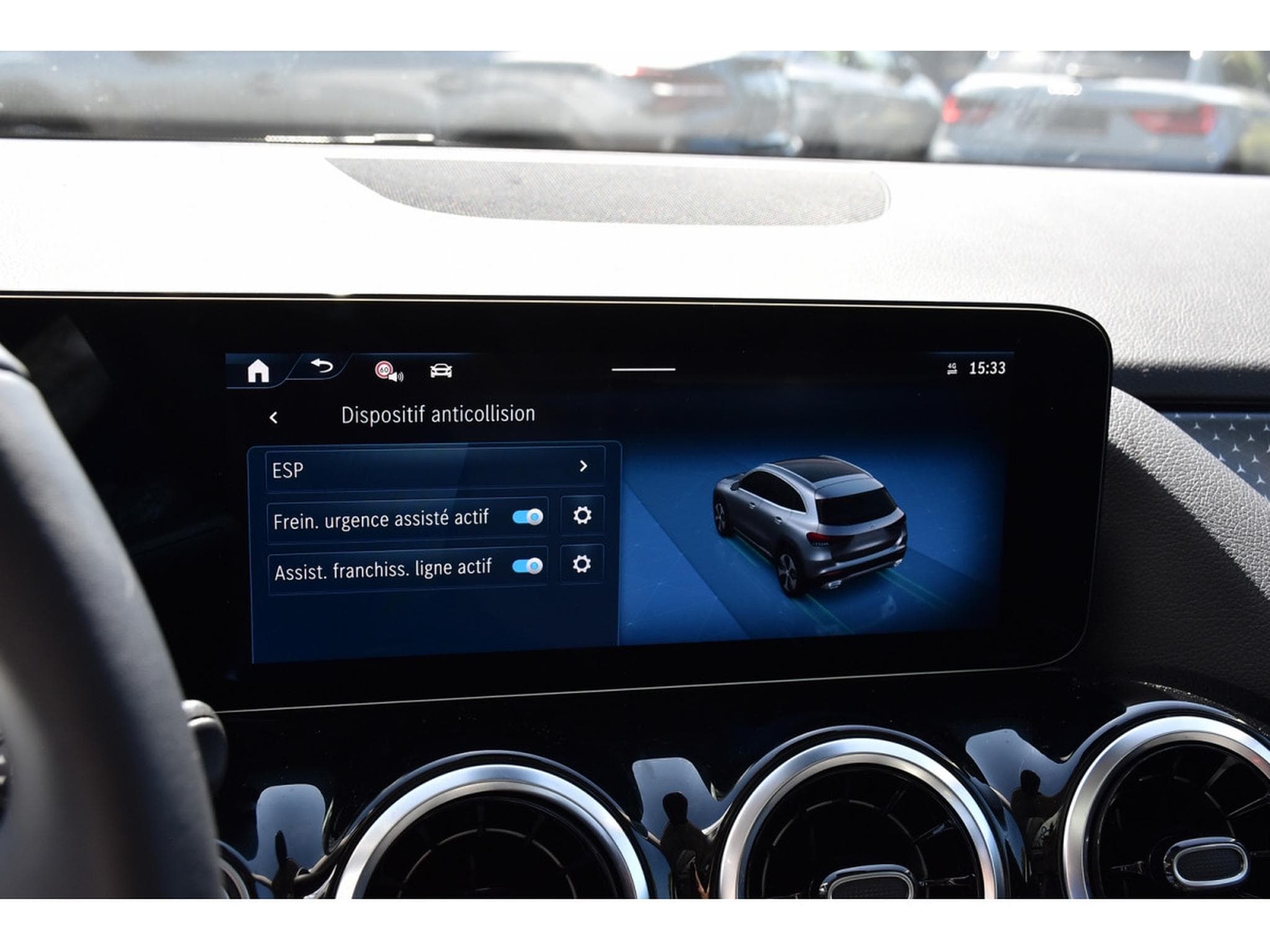 Mercedes GLA 200 CDI Progressive 8G-Tronic PANO CHFF ADD LANE GPS CAM 1° MAIN (2024) - Photo 14