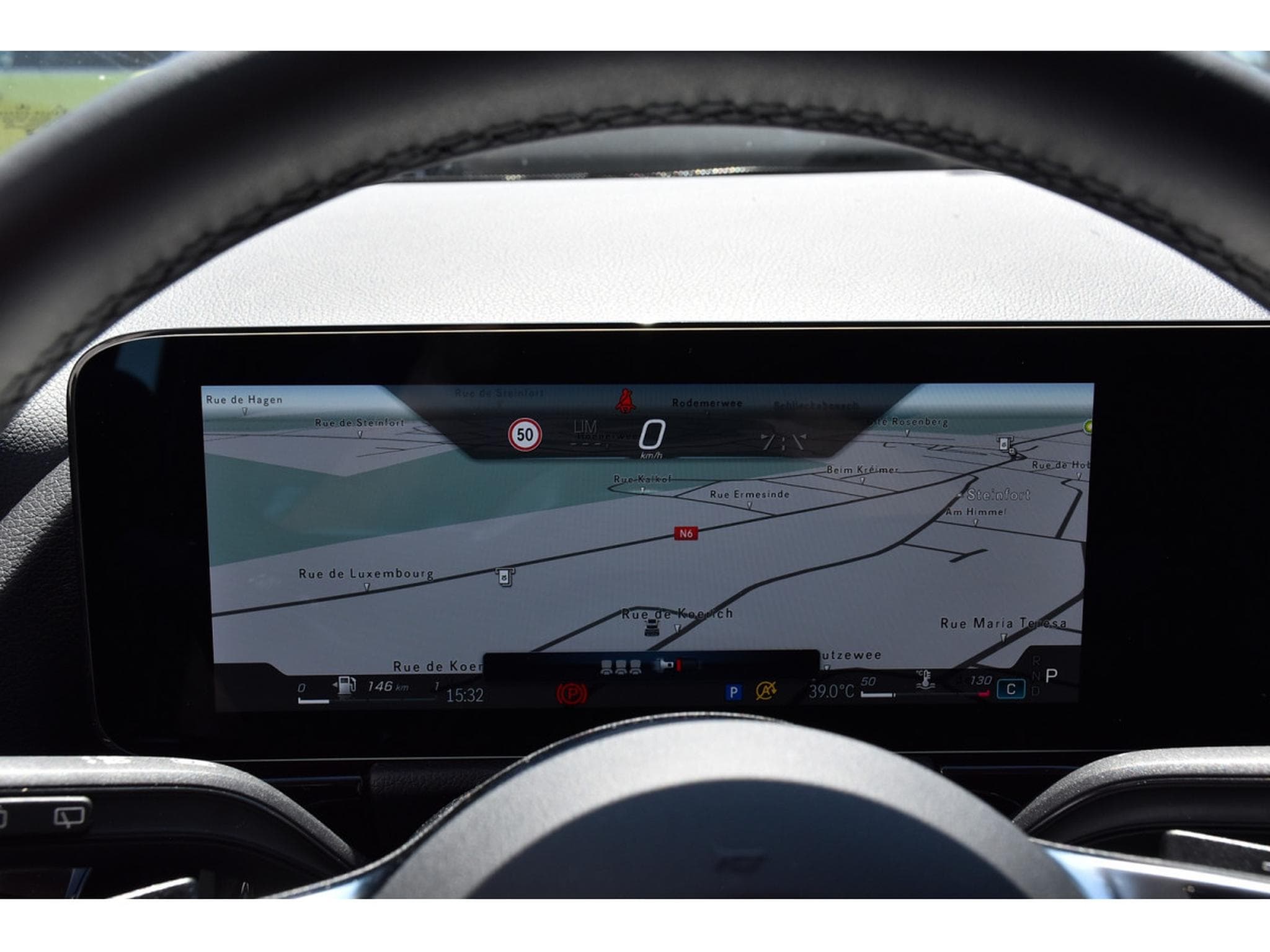 Mercedes GLA 200 CDI Progressive 8G-Tronic PANO CHFF ADD LANE GPS CAM 1° MAIN (2024) - Photo 18