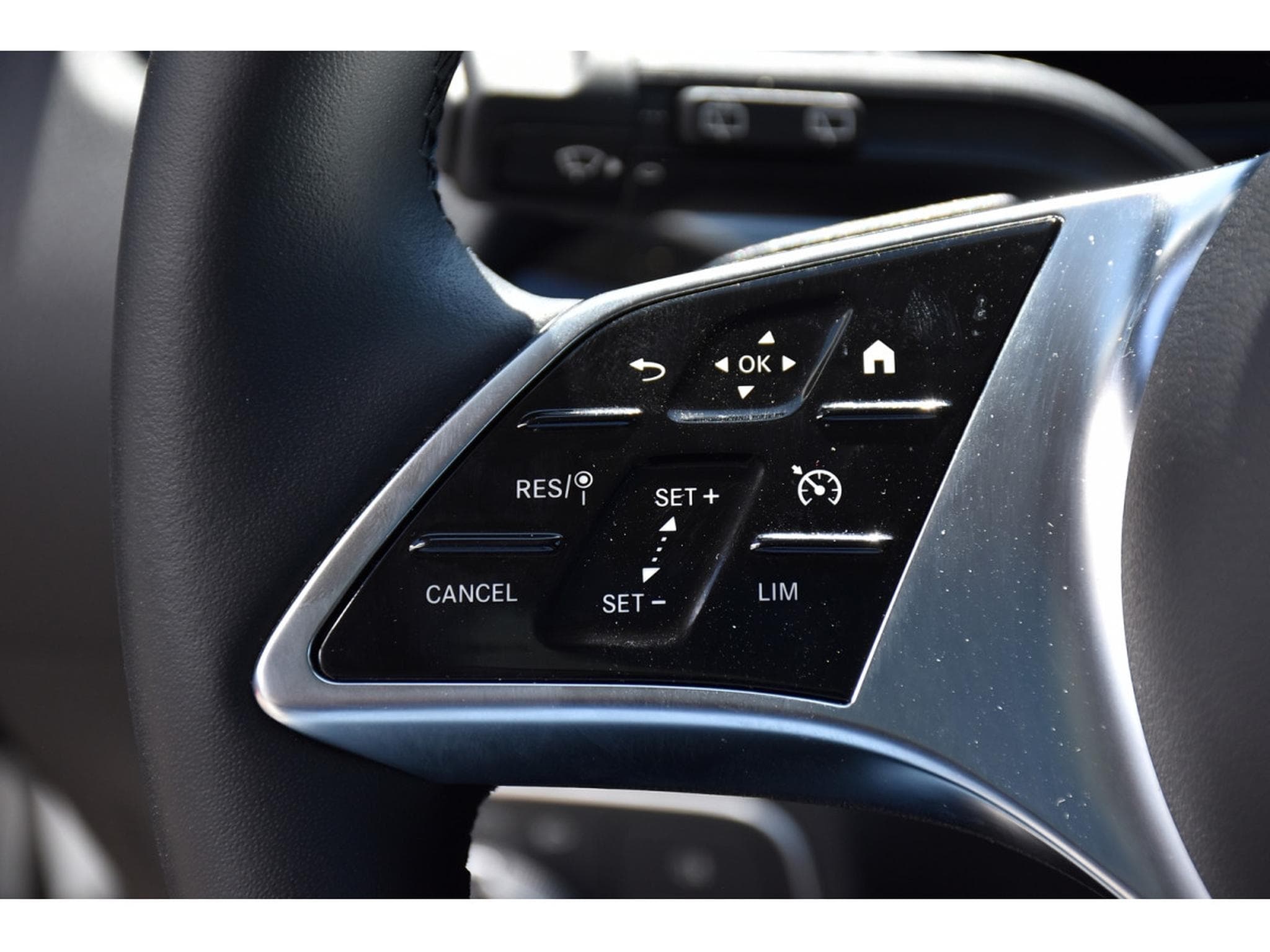 Mercedes GLA 200 CDI Progressive 8G-Tronic PANO CHFF ADD LANE GPS CAM 1° MAIN (2024) - Photo 20