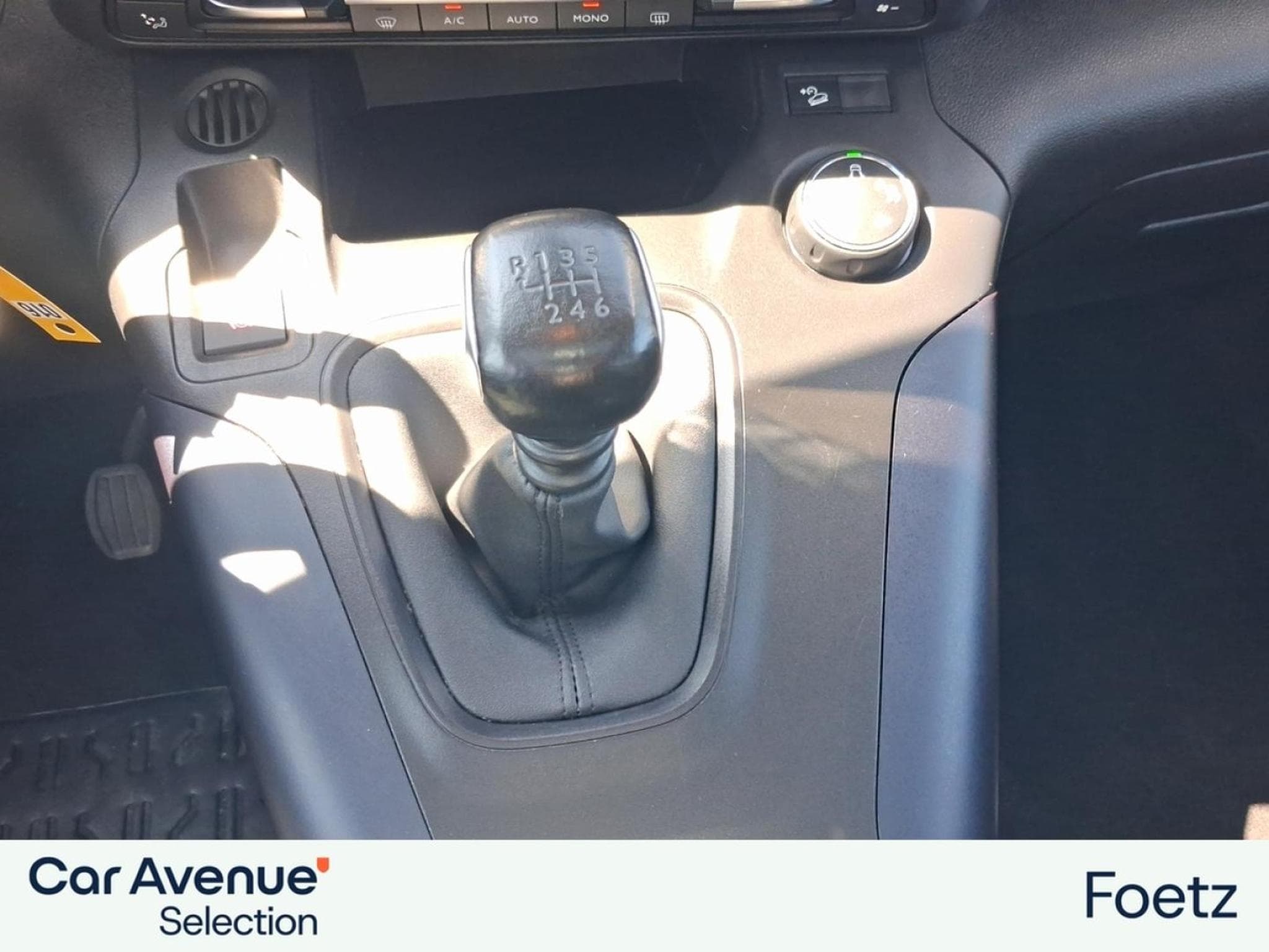 PEUGEOT Rifter 1.5 BlueHDi 130ch S&S Standard Allure Pack (2021) - Photo 10