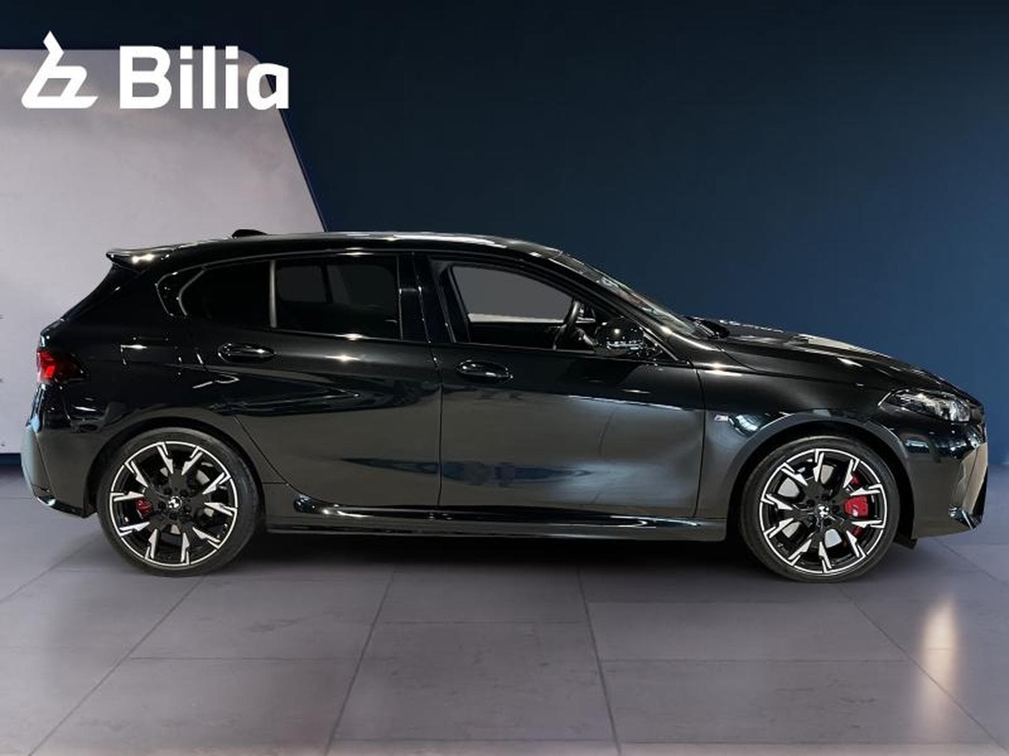 BMW 120 120d (2024) - Photo 4