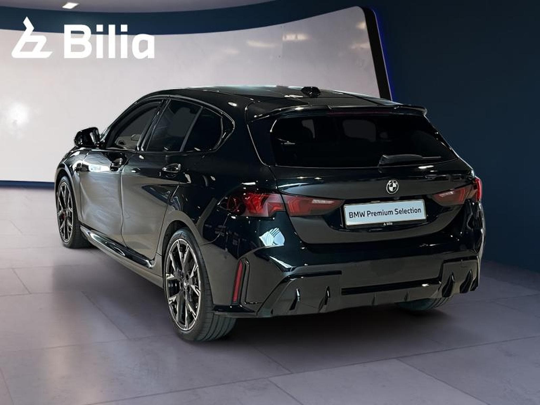 BMW 120 120d (2024) - Photo 6