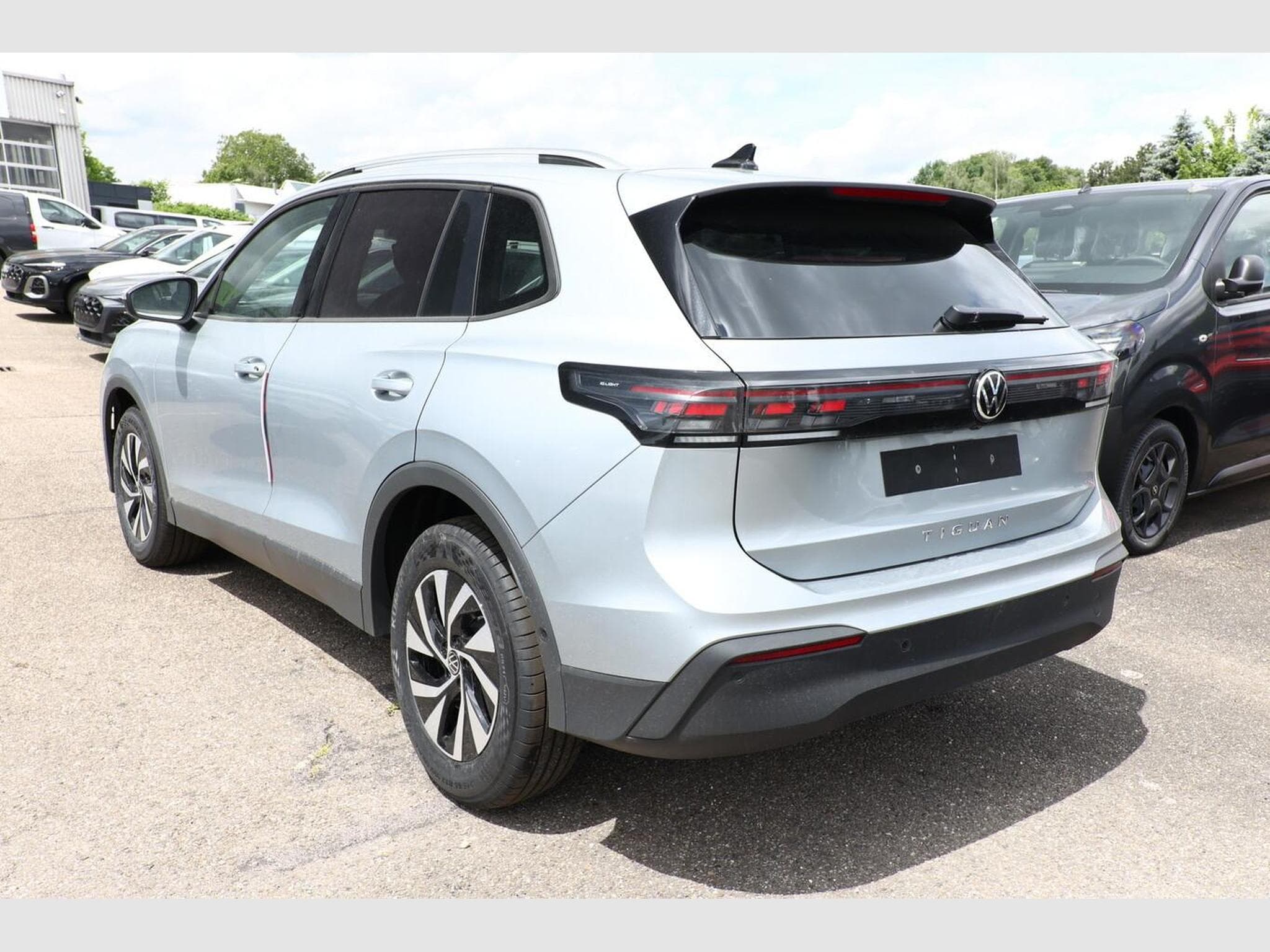 VW Tiguan DSG LED+ Nav (2026) - Photo 4