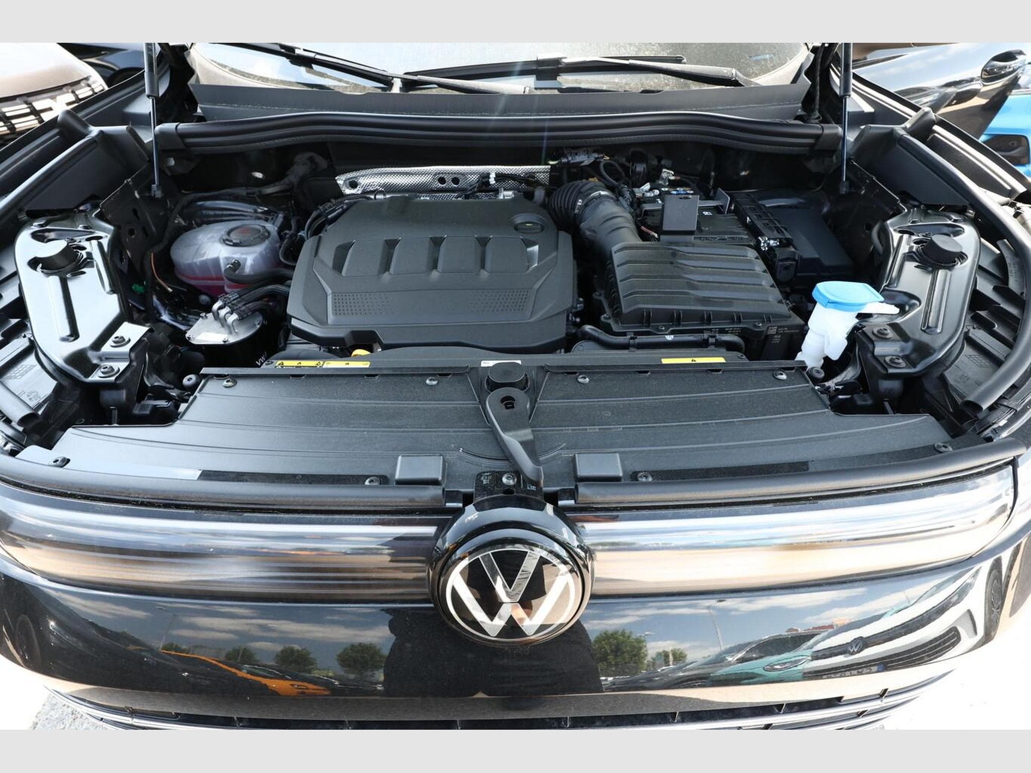 VW Tiguan Eleg. 4M Nav (2026) - Photo 12