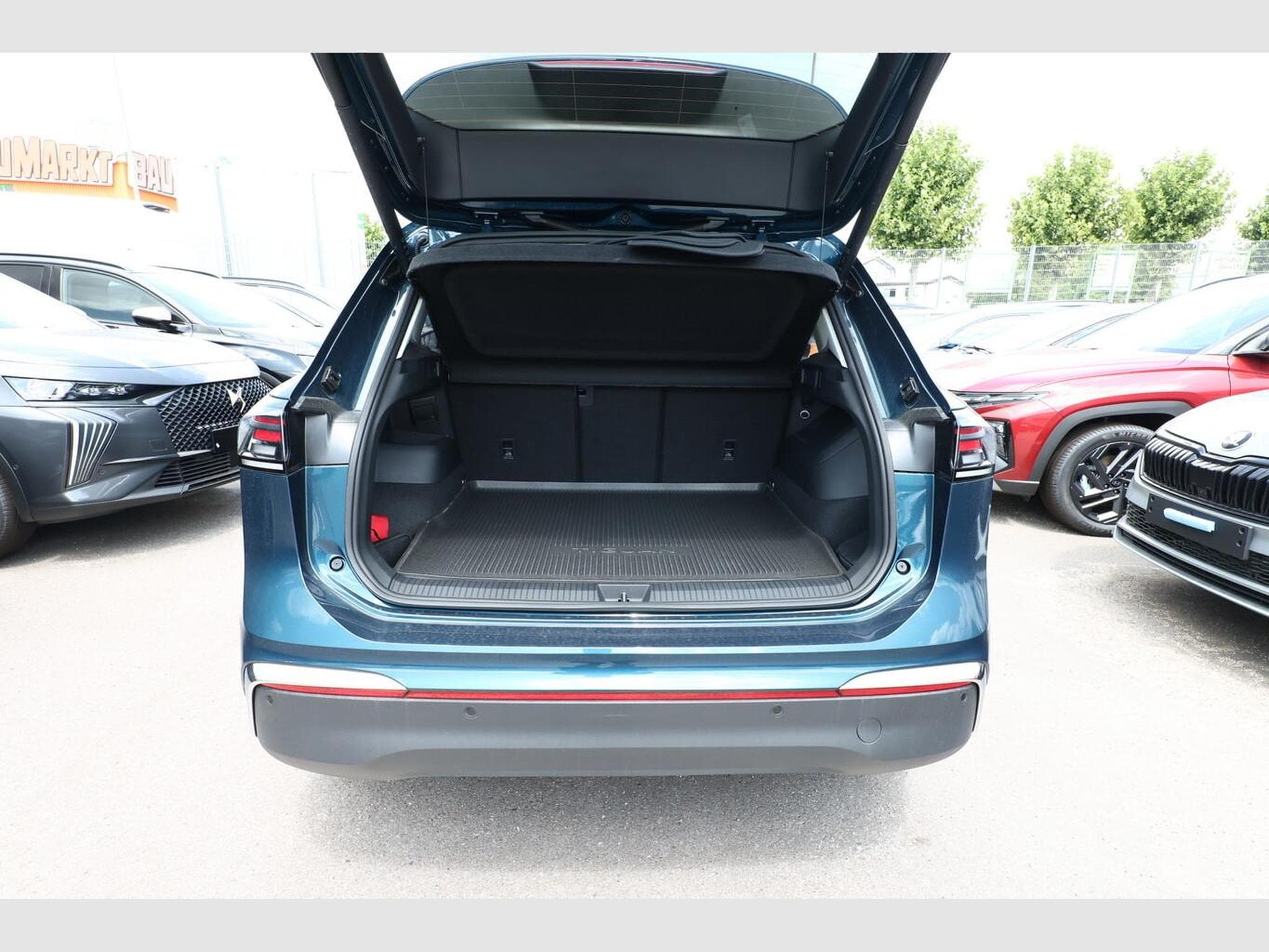 VW Tiguan Eleg. 4M Nav (2026) - Photo 11