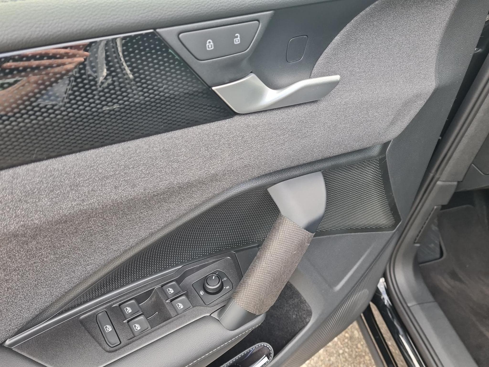 VW Tiguan 1.5 eTSI 110 kW Trend (2026) - Photo 11