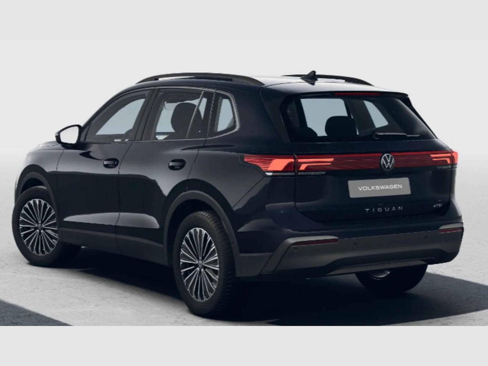 VW Tiguan DSG LED+ Pano (2026) - Photo 3