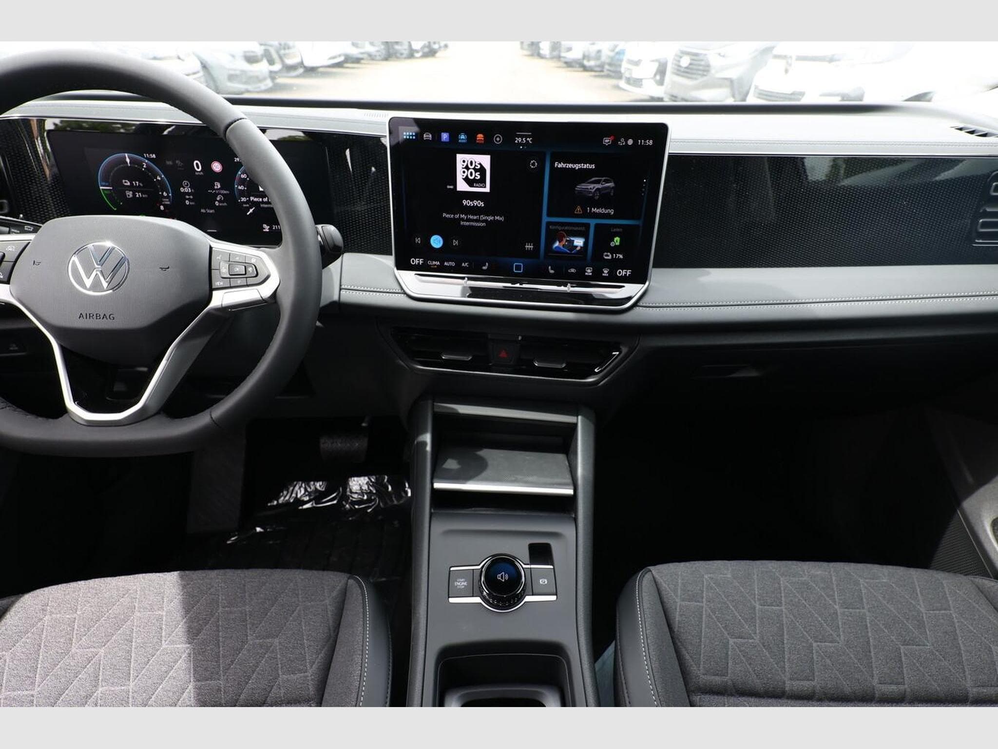 VW Tiguan PHEV 5JGarantie IQ.Drive (2026) - Photo 8