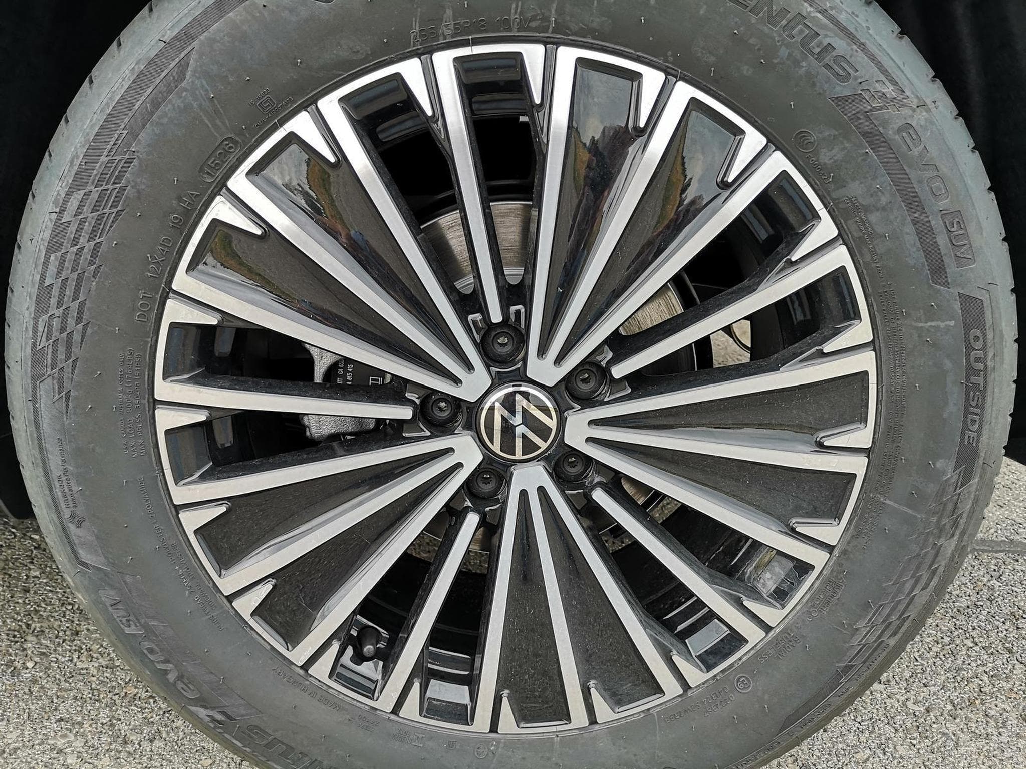 VW Tiguan 2.0 TDI 110 kW Life (2026) - Photo 4
