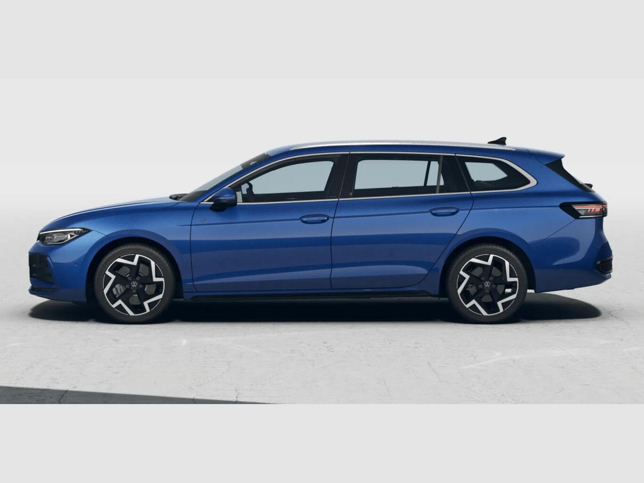 VW Passat Variant R-Line (2026) - Photo 2