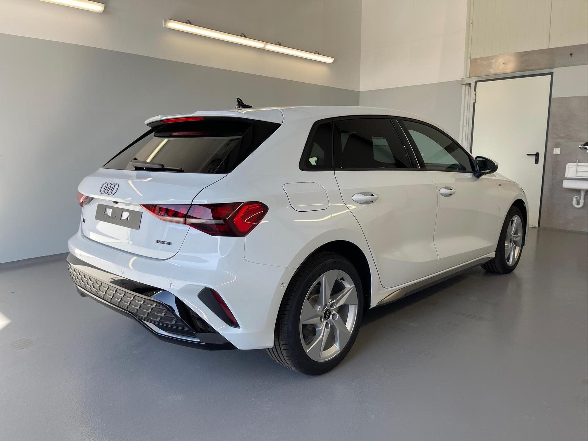 Audi A3 Sportback S line (2026) - Photo 4
