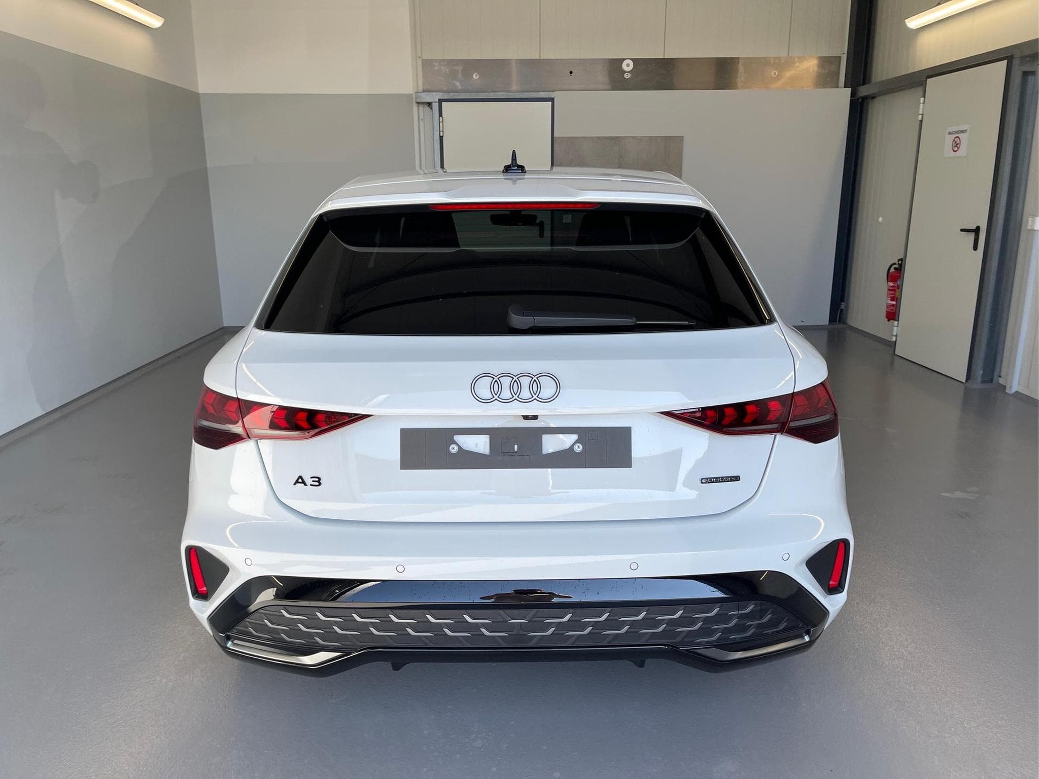 Audi A3 Sportback S line (2026) - Photo 5