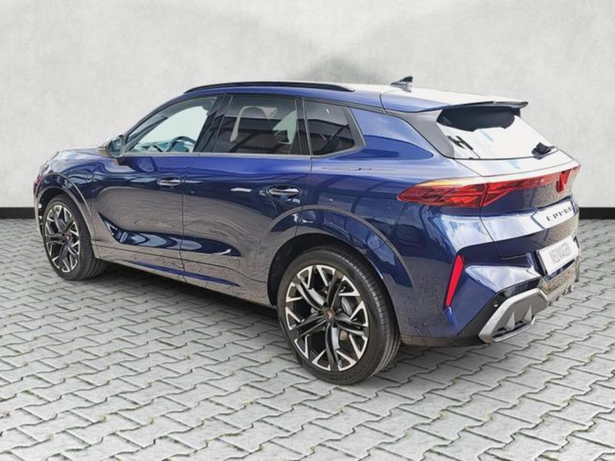 Cupra Terramar 1.5 e-Hybrid 150 kW (2026) - Photo 5