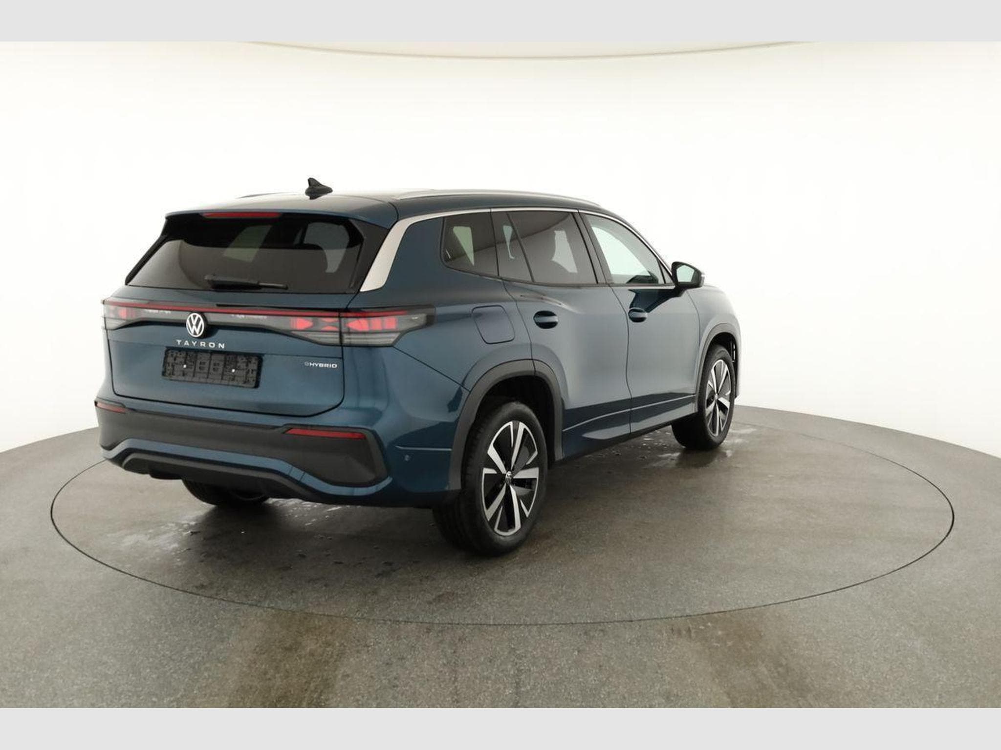 VW Tayron 1.5 TSI eHybrid 150 kW Life (2025) - Photo 21