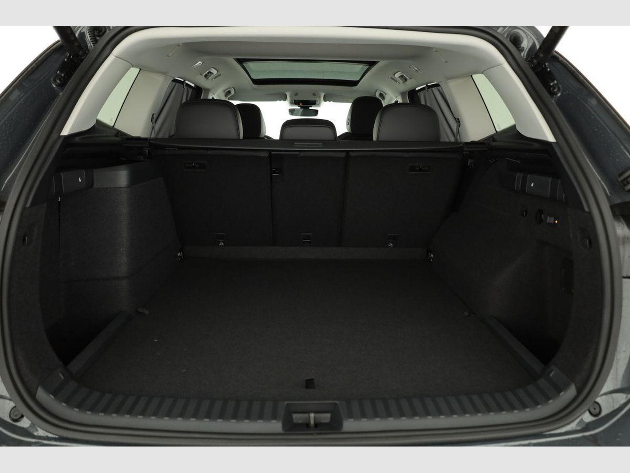 VW Tayron 1.5 TSI eHybrid 150 kW Life (2025) - Photo 12