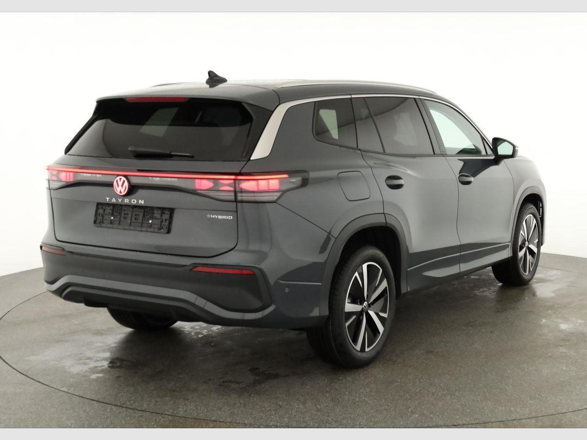VW Tayron 1.5 TSI eHybrid 150 kW Life (2025) - Photo 2
