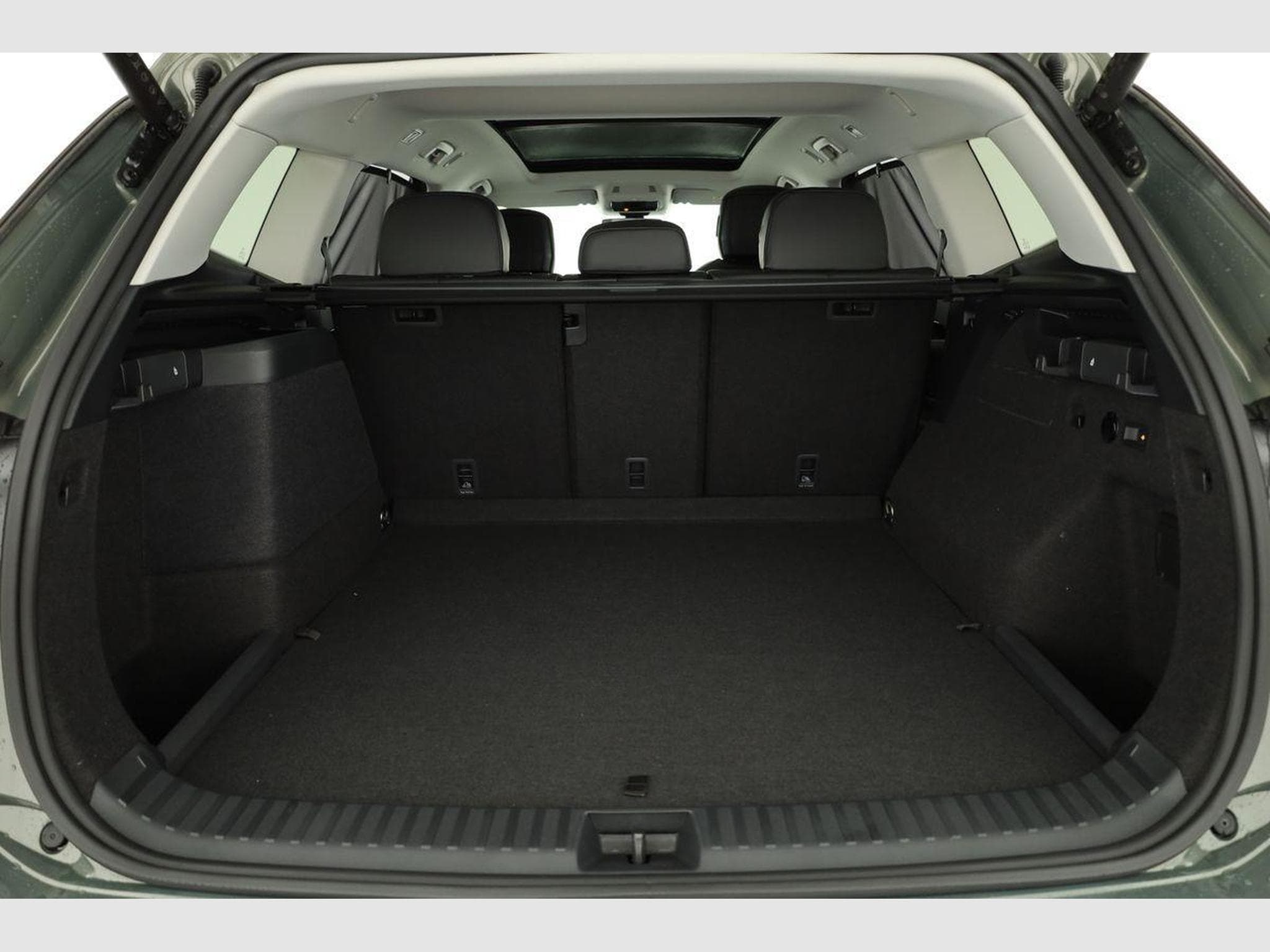 VW Tayron 1.5 TSI eHybrid 150 kW Life (2026) - Photo 12