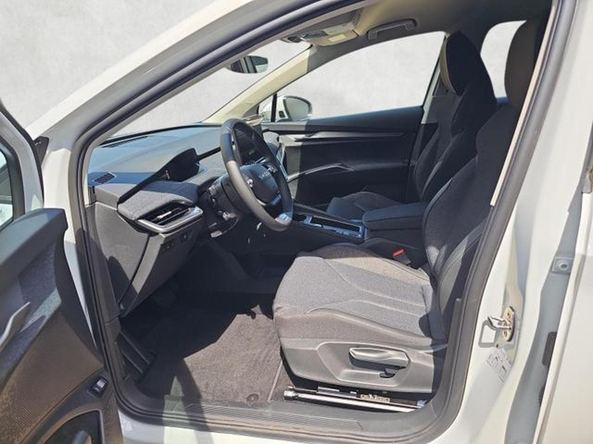 Skoda Elroq 60 Selection (2026) - Photo 9