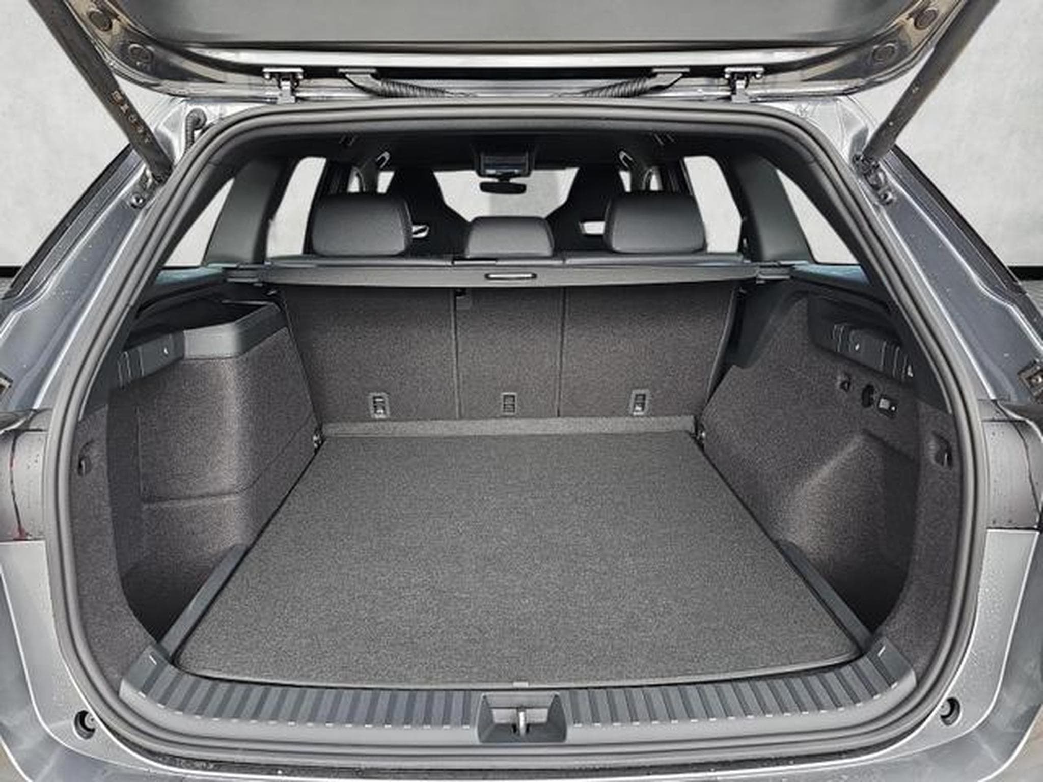 Skoda Kodiaq 1.5 TSI iV 150 kW Sportline (2026) - Photo 14