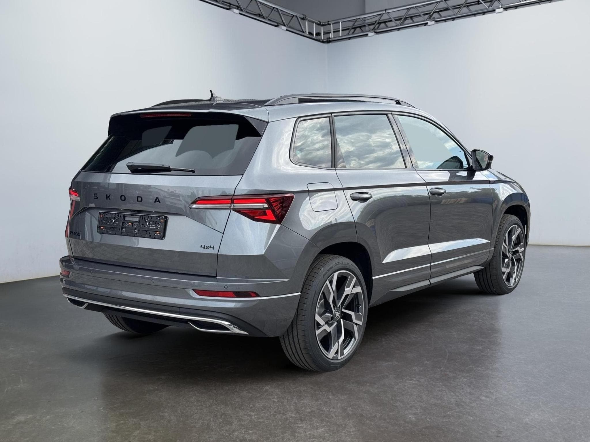 Skoda Karoq Sportline (2026) - Photo 4