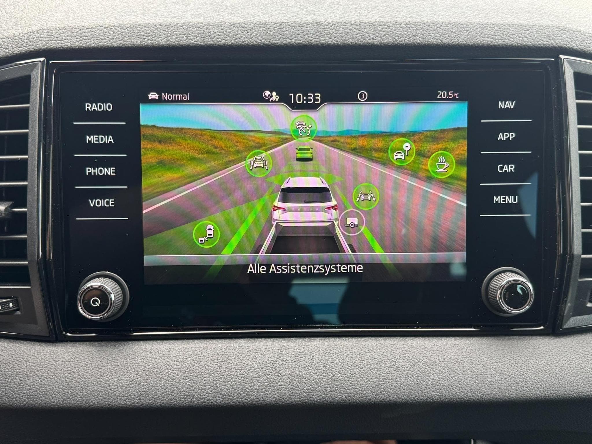 Skoda Karoq Sportline (2026) - Photo 17