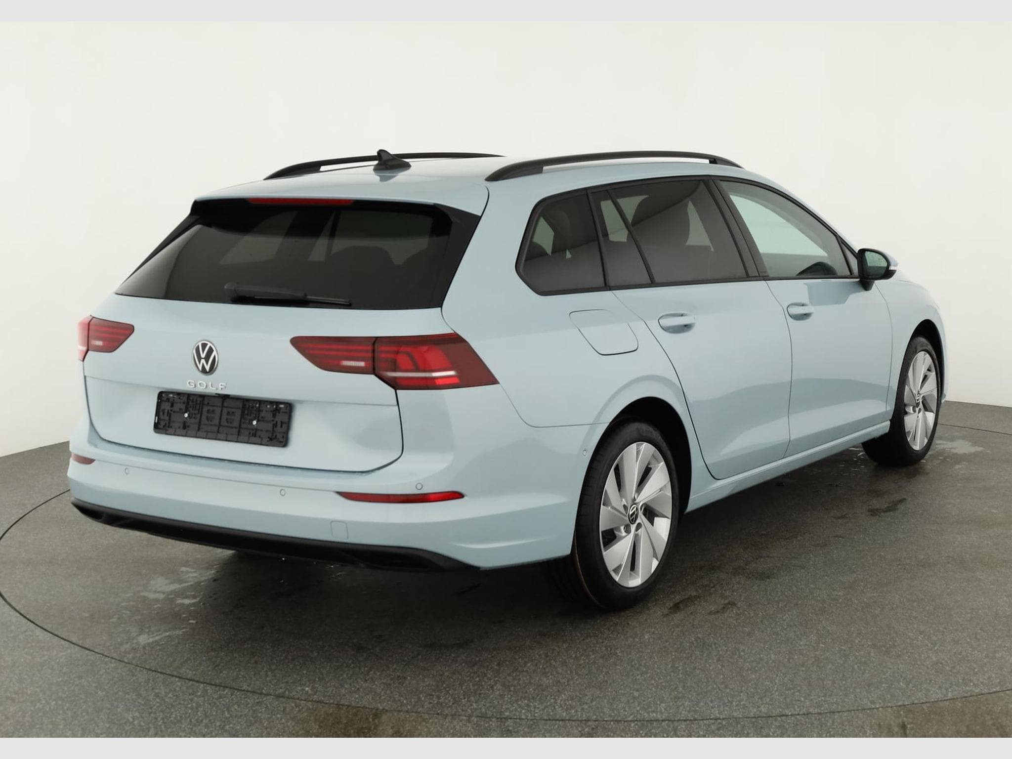 VW Golf Variant 1.5 TSI 110 kW (2026) - Photo 1
