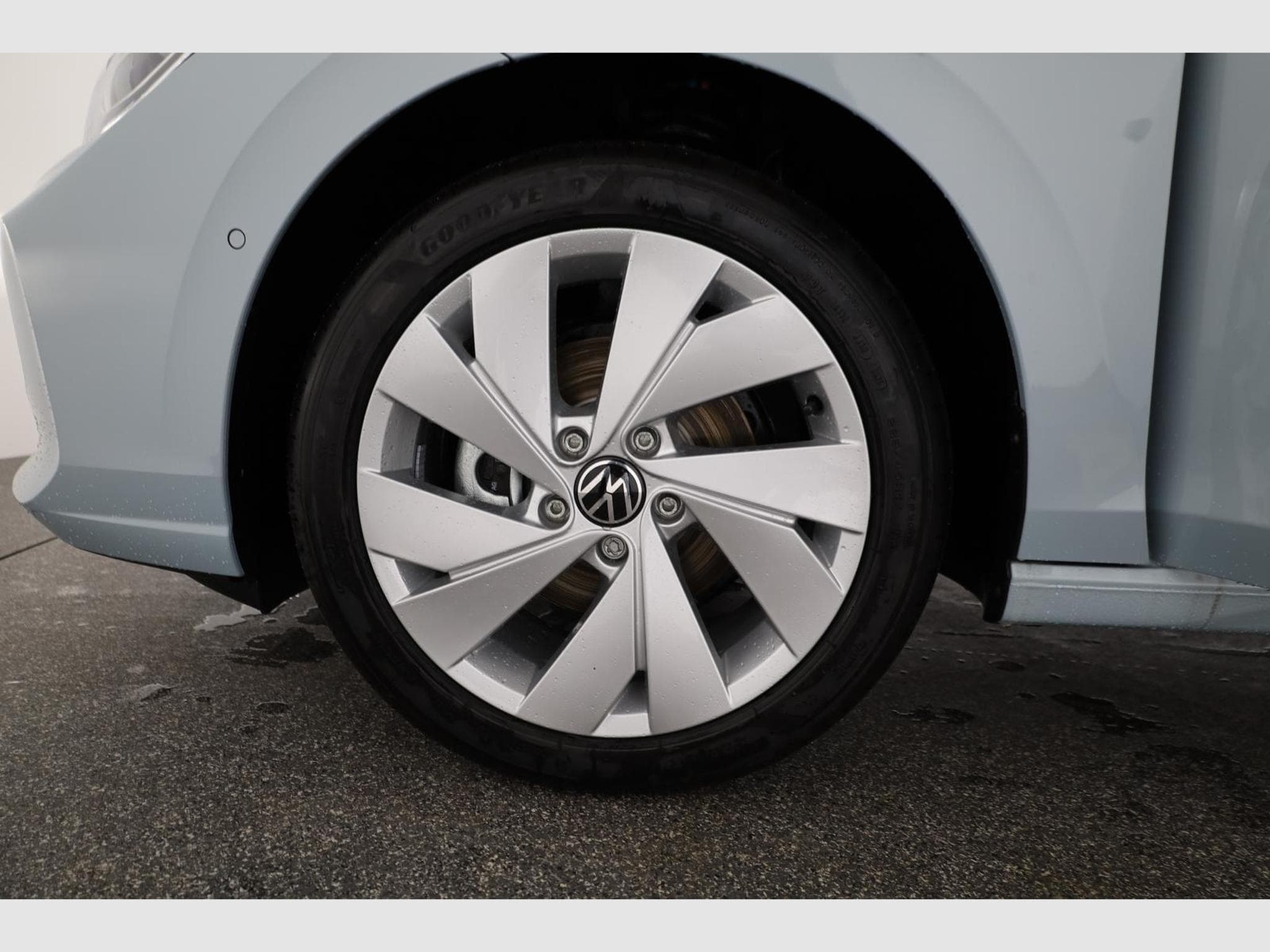 VW Golf Variant 1.5 TSI 110 kW (2026) - Photo 14