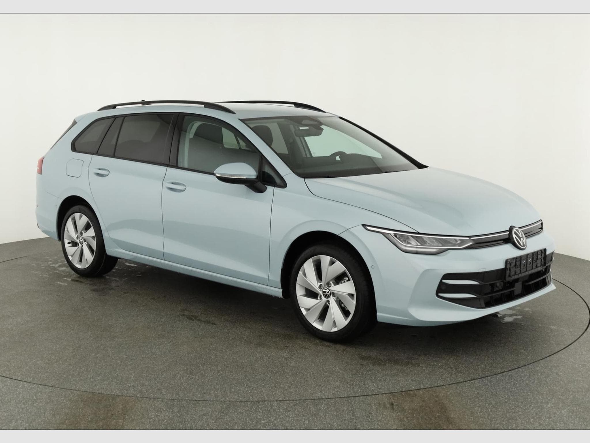 VW Golf Variant 1.5 TSI 110 kW (2026) - Photo 2