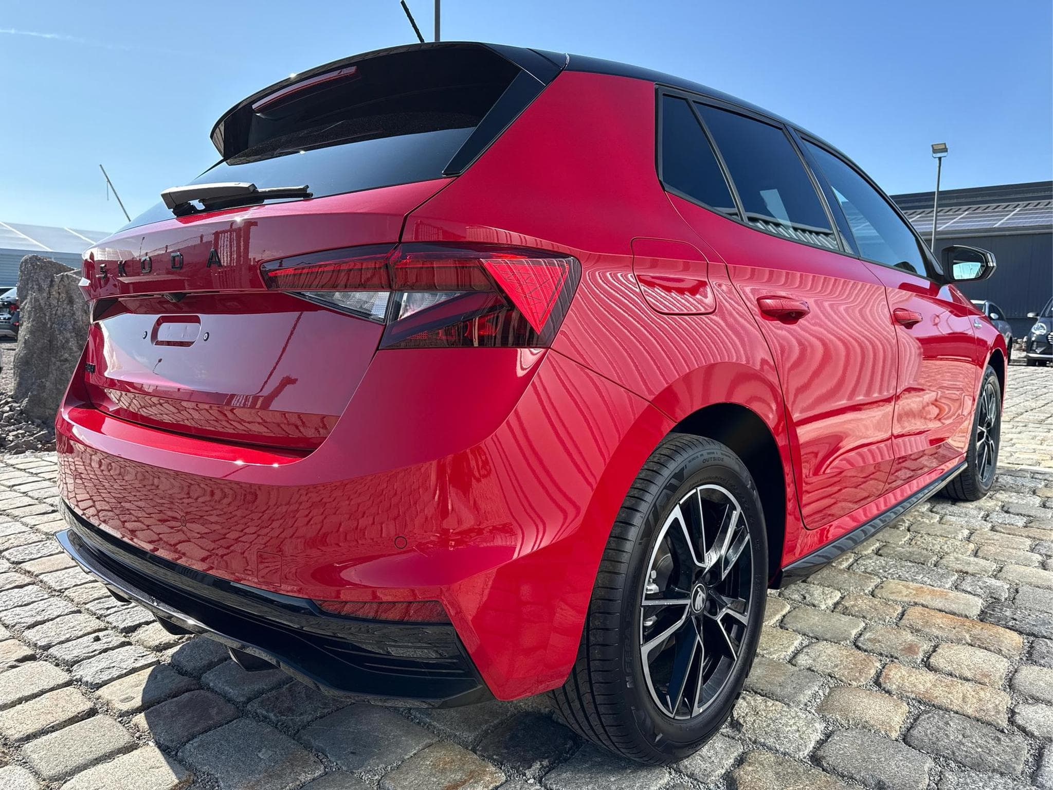 Skoda Fabia Monte Carlo 1.0 (2026) - Photo 6