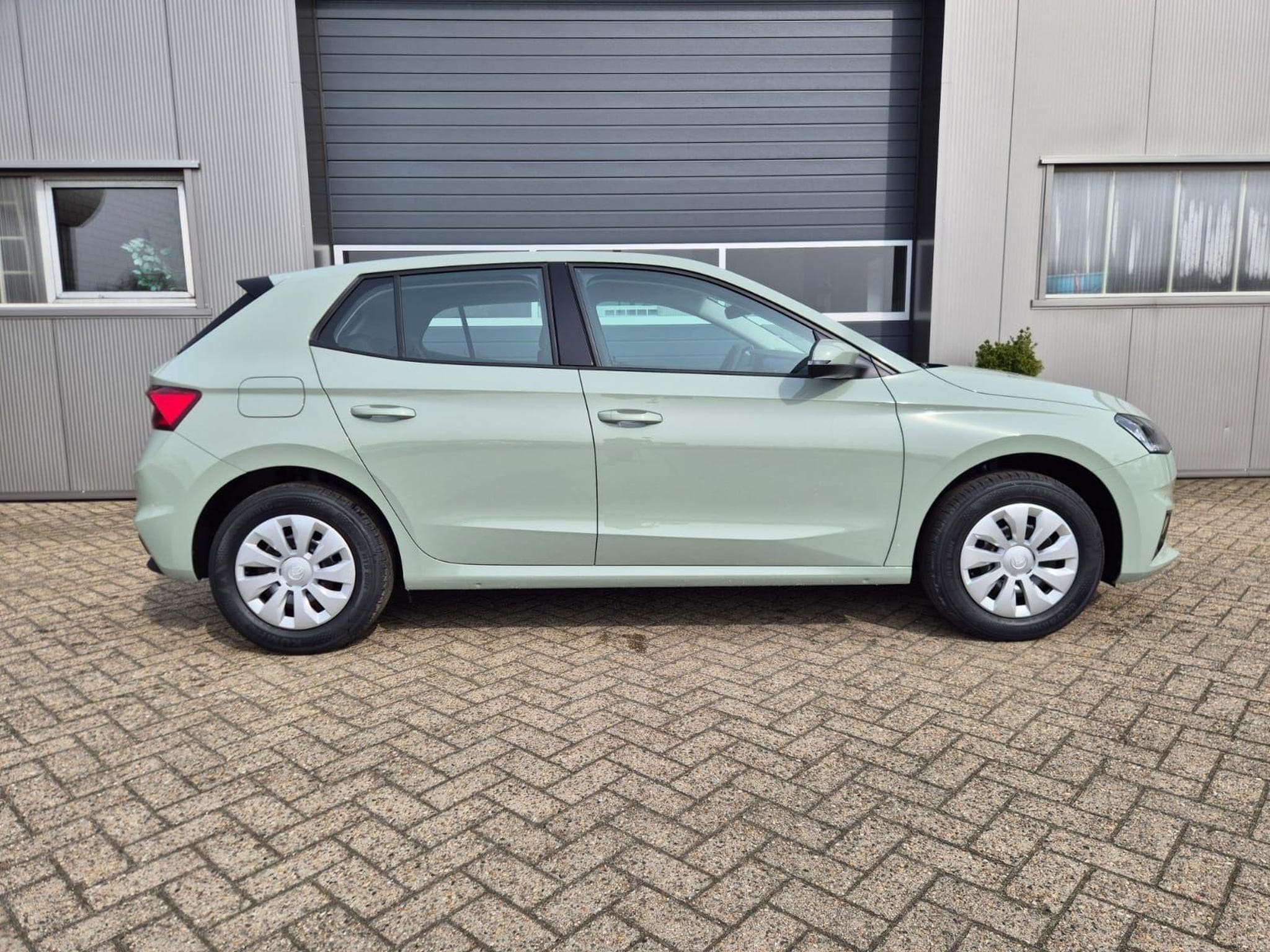 Skoda Fabia 1.0 TSI 95PS (2026) - Photo 5