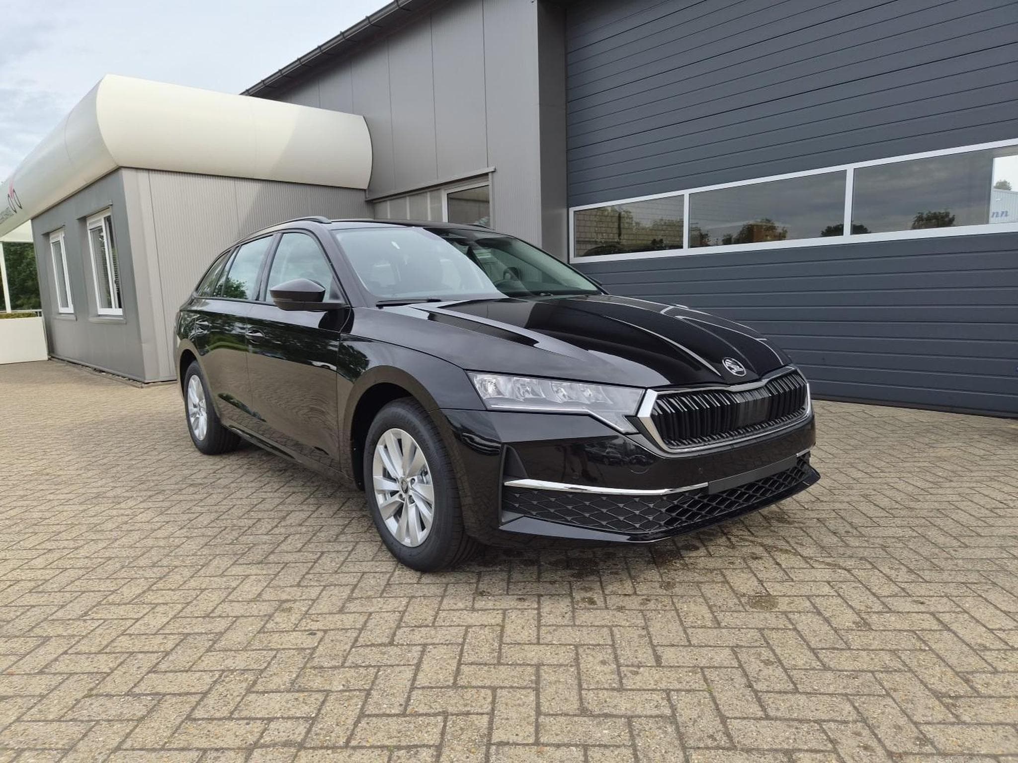Skoda Octavia 1.5 TSI 150PS (2026) - Photo 8