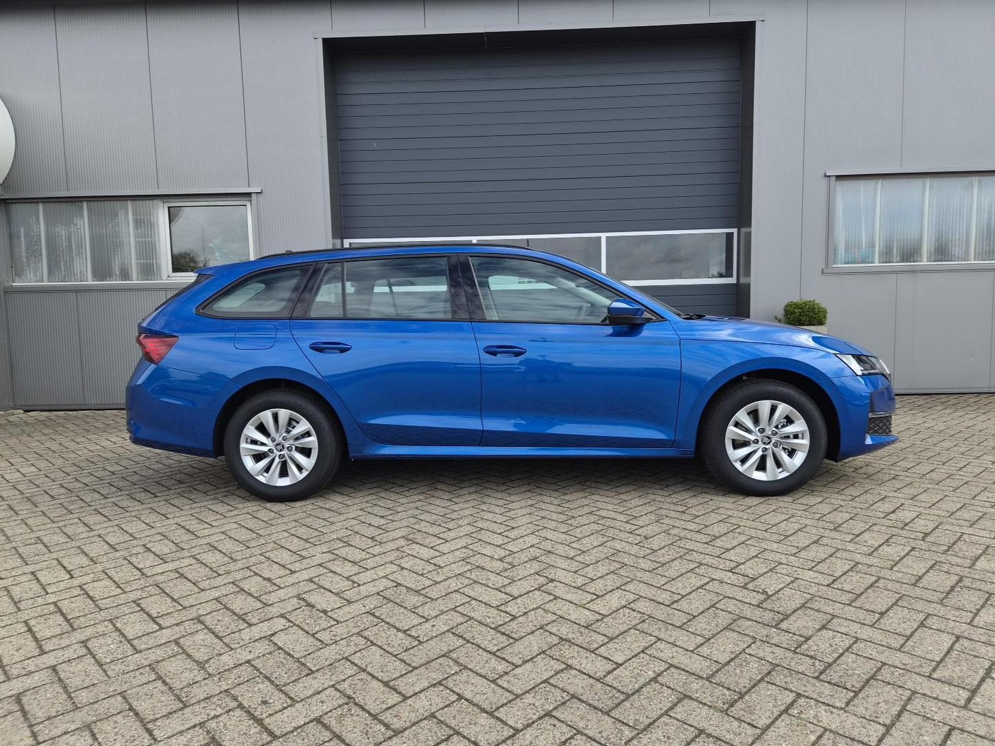 Skoda Octavia 1.5 TSI 150PS (2026) - Photo 6