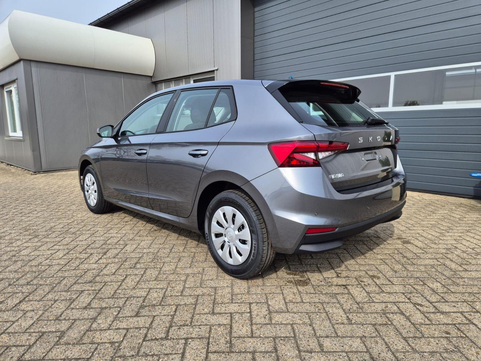 Skoda Fabia 1.0 TSI 95PS (2026) - Photo 5