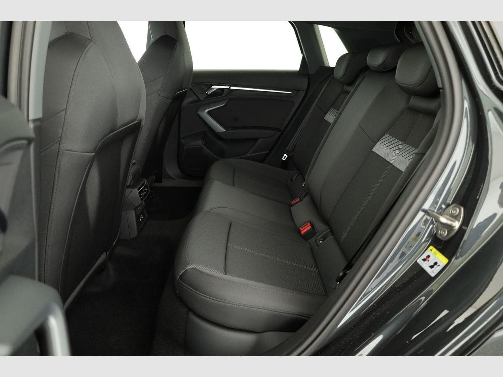 Audi A3 TFSI quattro 150 kW (2026) - Photo 11