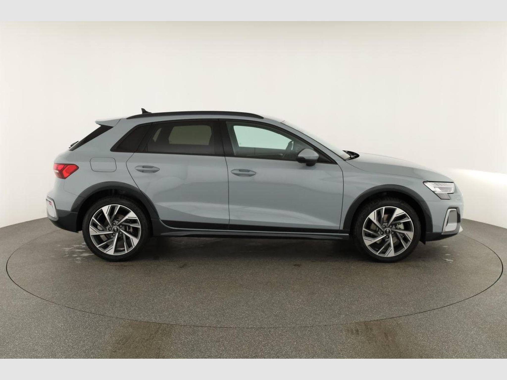 Audi A3 TFSI quattro 150 kW (2026) - Photo 20