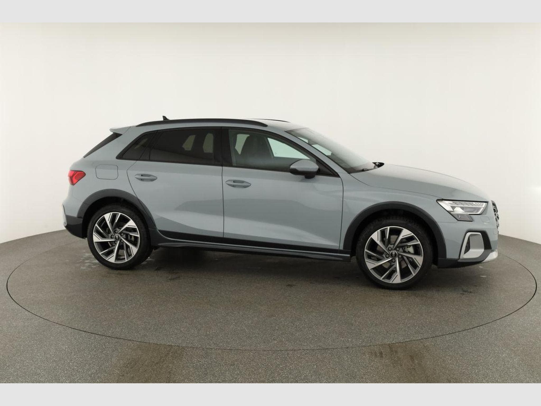Audi A3 TFSI quattro 150 kW (2026) - Photo 21