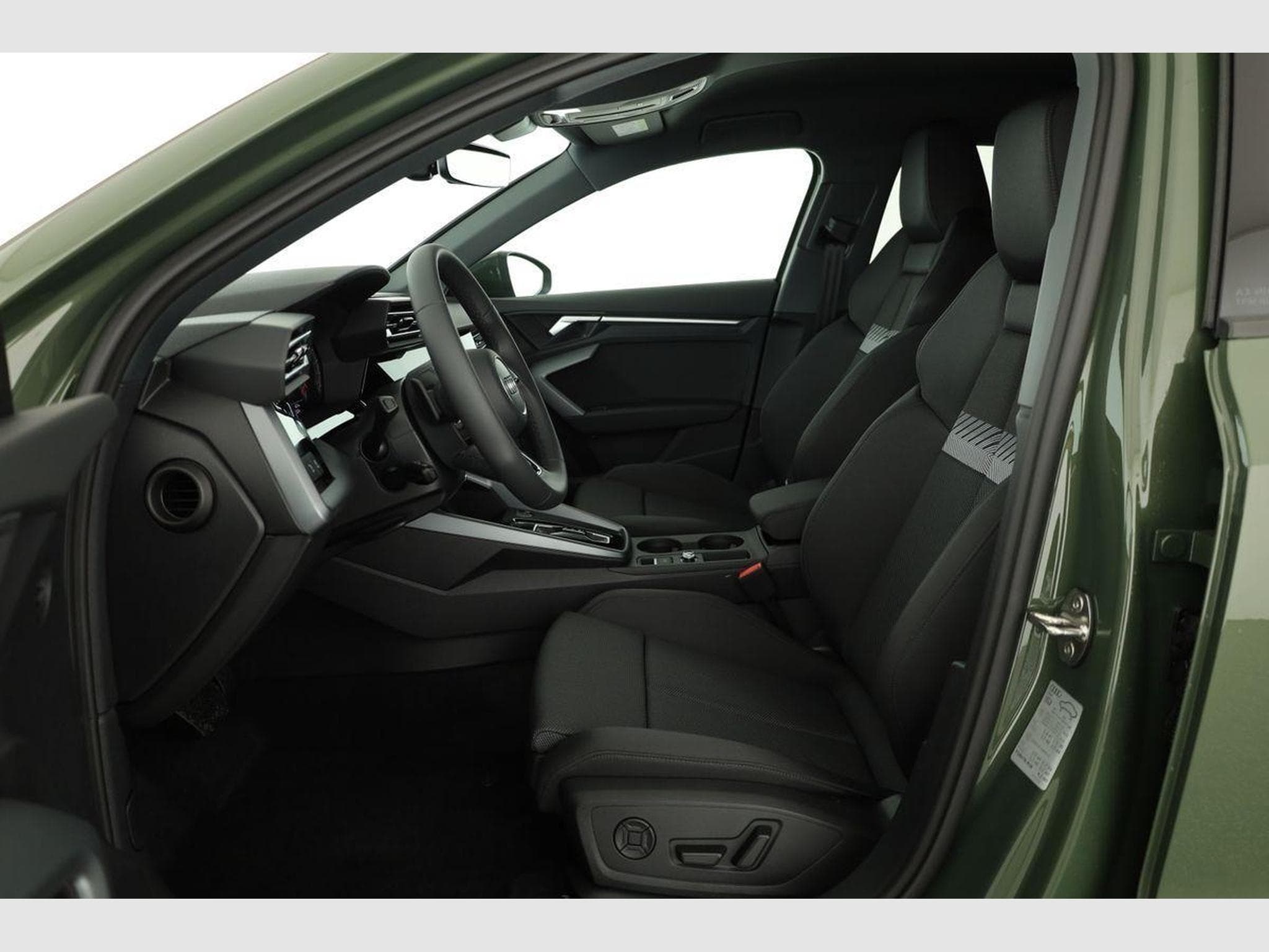 Audi A3 TFSI quattro 150 kW (2026) - Photo 10