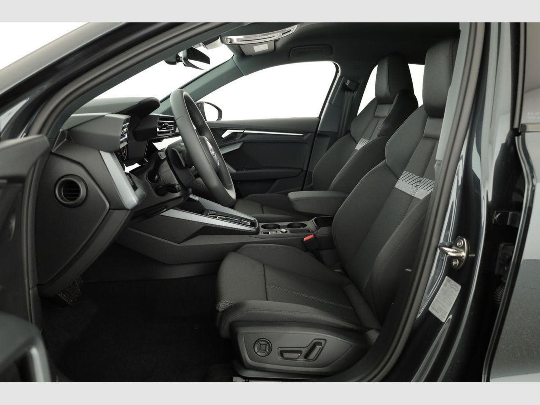 Audi A3 TFSI quattro 150 kW (2026) - Photo 10