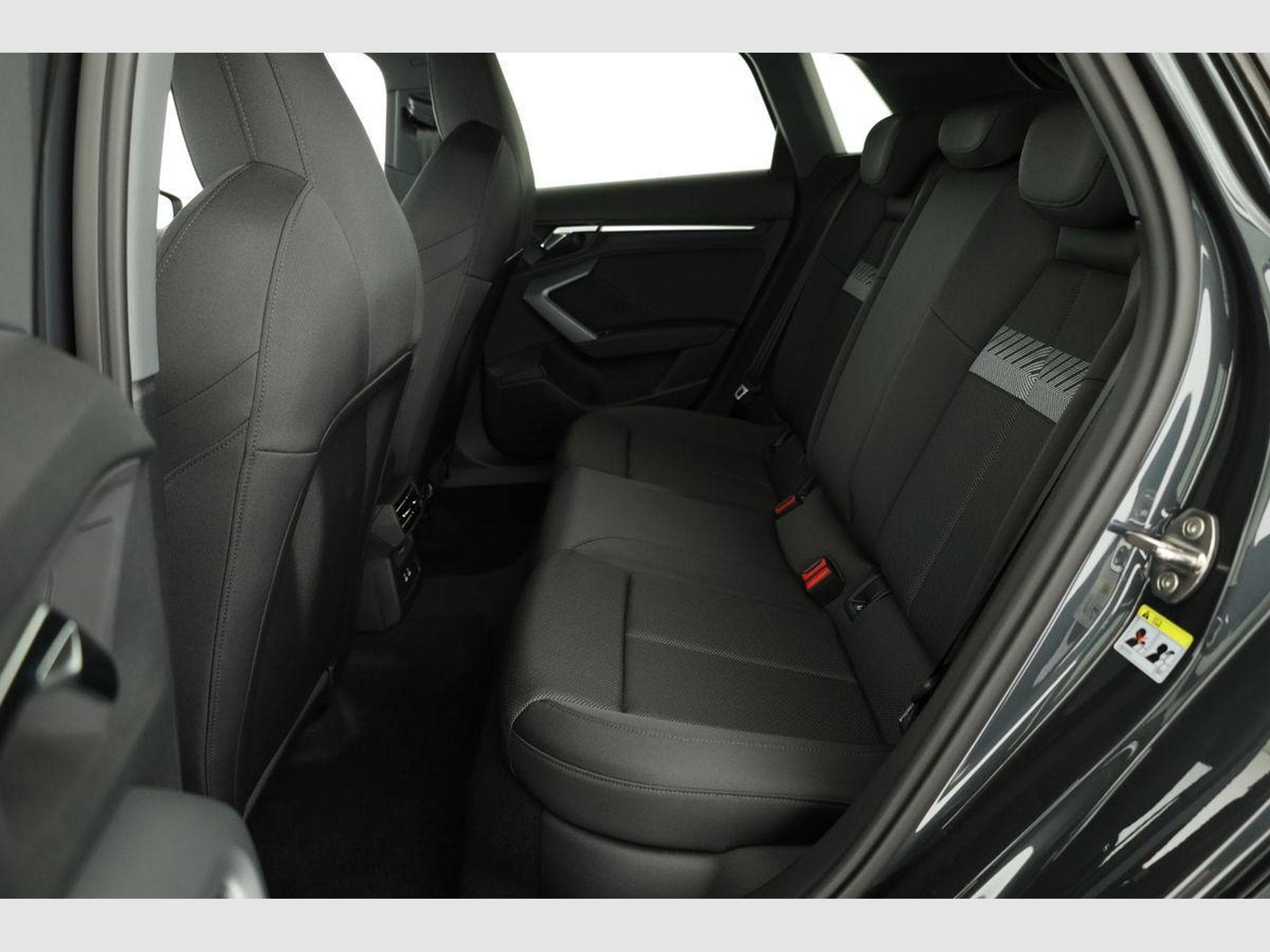 Audi A3 TFSI quattro 150 kW (2026) - Photo 11