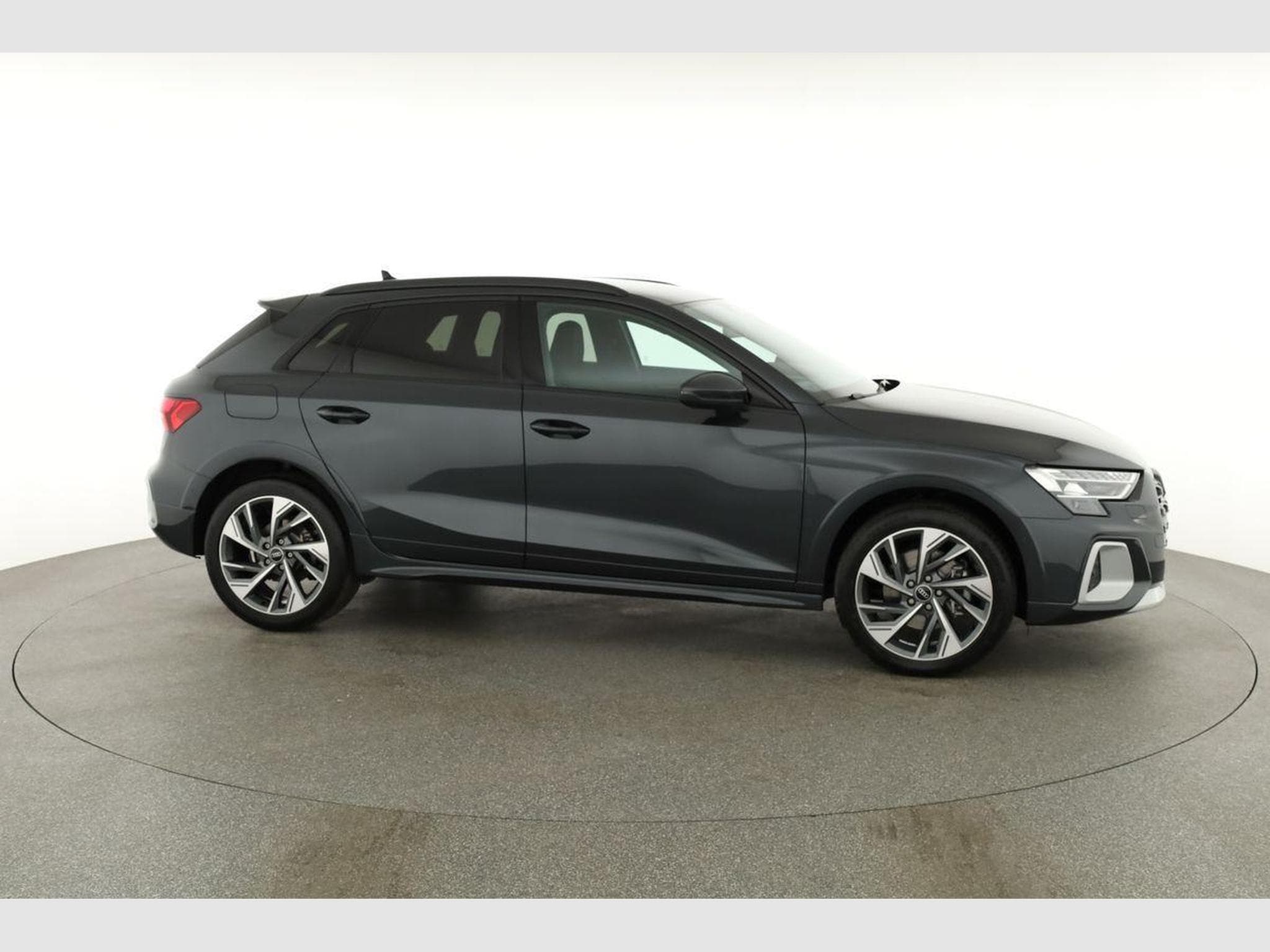 Audi A3 TFSI quattro 150 kW (2026) - Photo 21