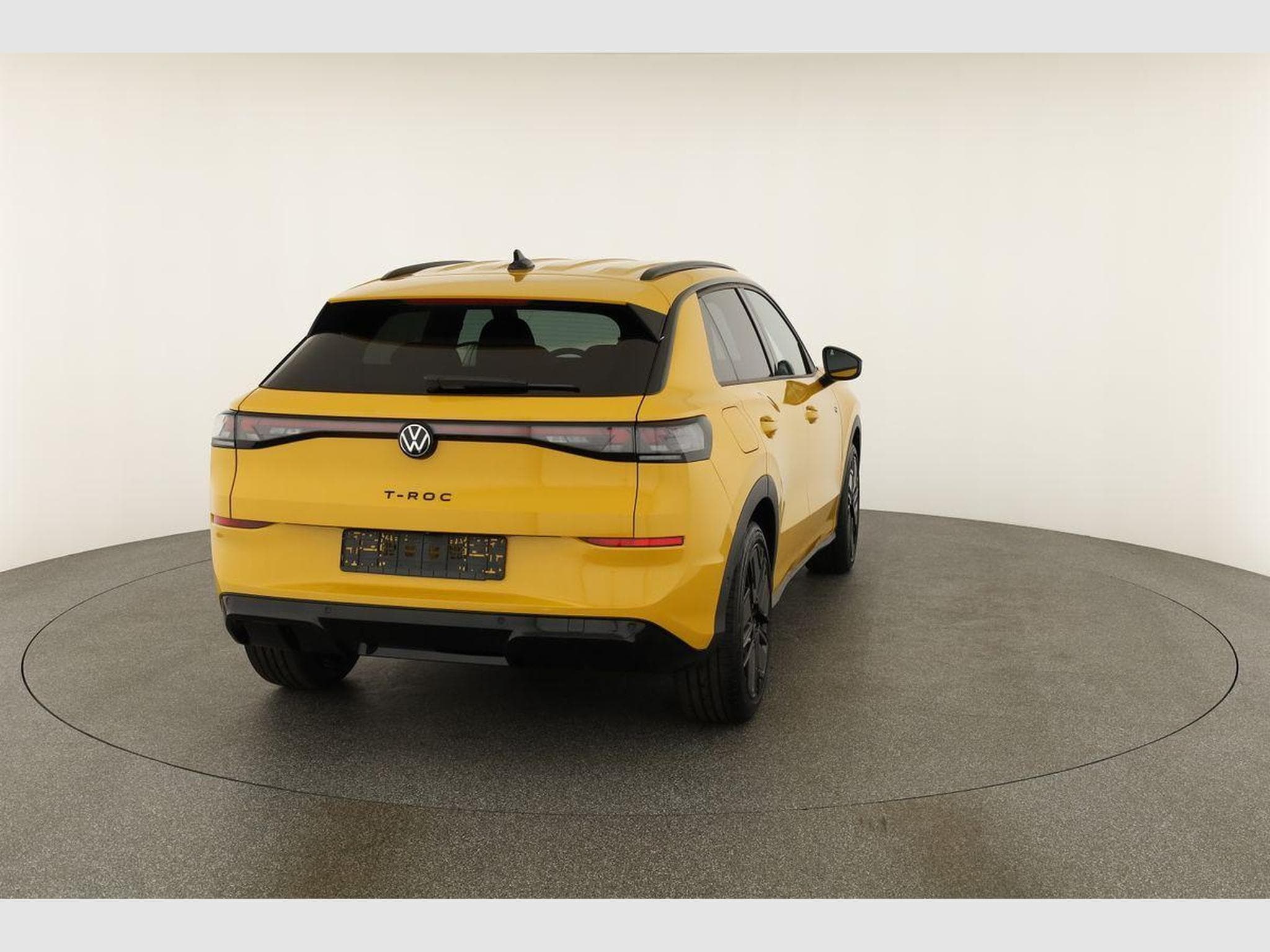 VW T-Roc 1.5 eTSI 110 kW R-Line (2026) - Photo 14