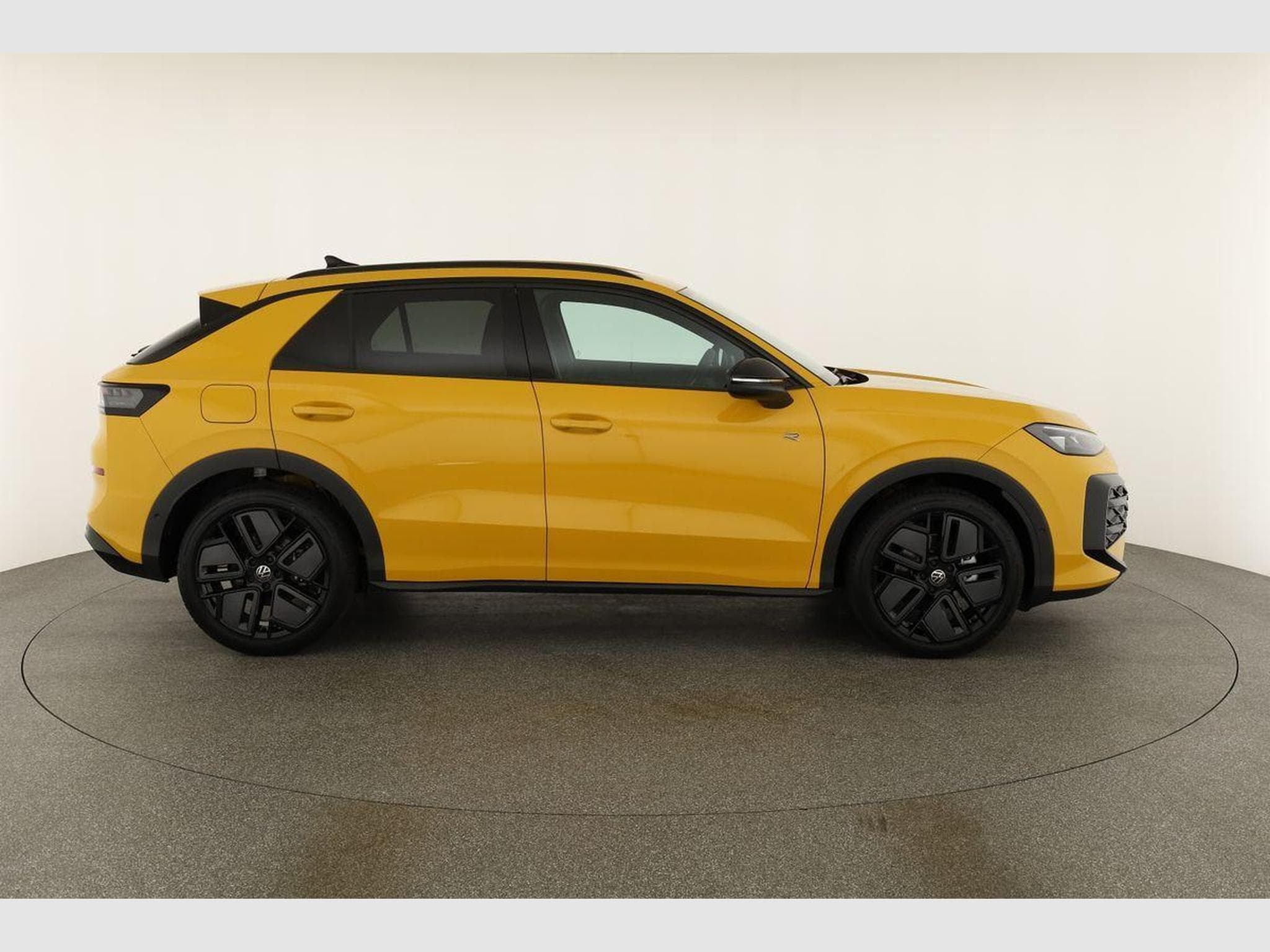 VW T-Roc 1.5 eTSI 110 kW R-Line (2026) - Photo 19