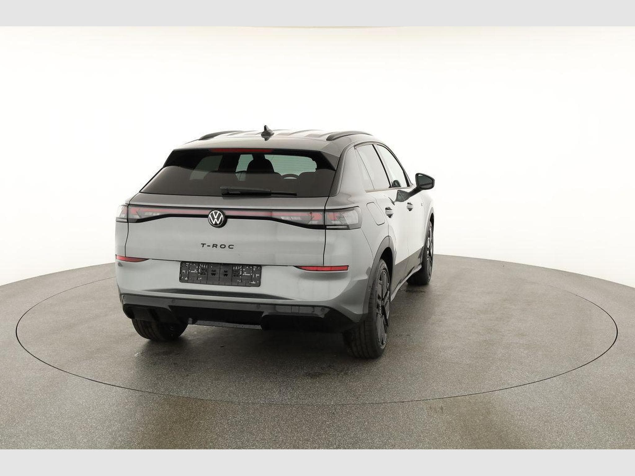 VW T-Roc 1.5 eTSI 110 kW R-Line (2026) - Photo 14