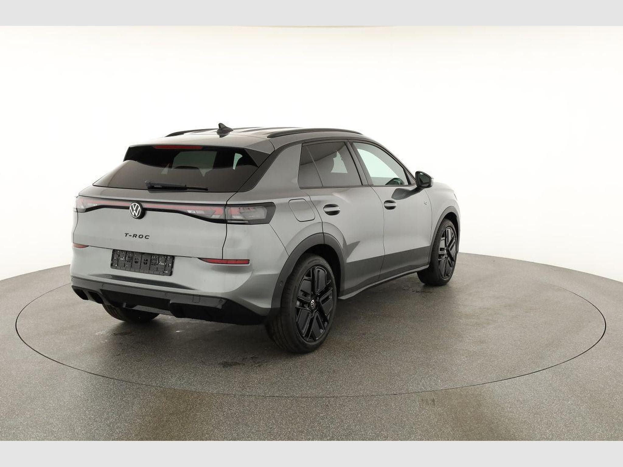 VW T-Roc 1.5 eTSI 110 kW R-Line (2026) - Photo 15