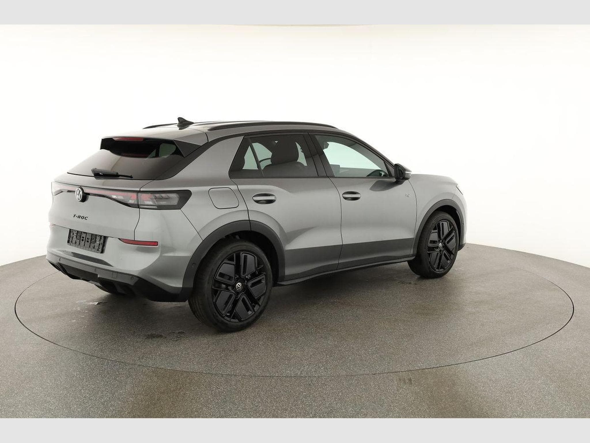 VW T-Roc 1.5 eTSI 110 kW R-Line (2026) - Photo 16