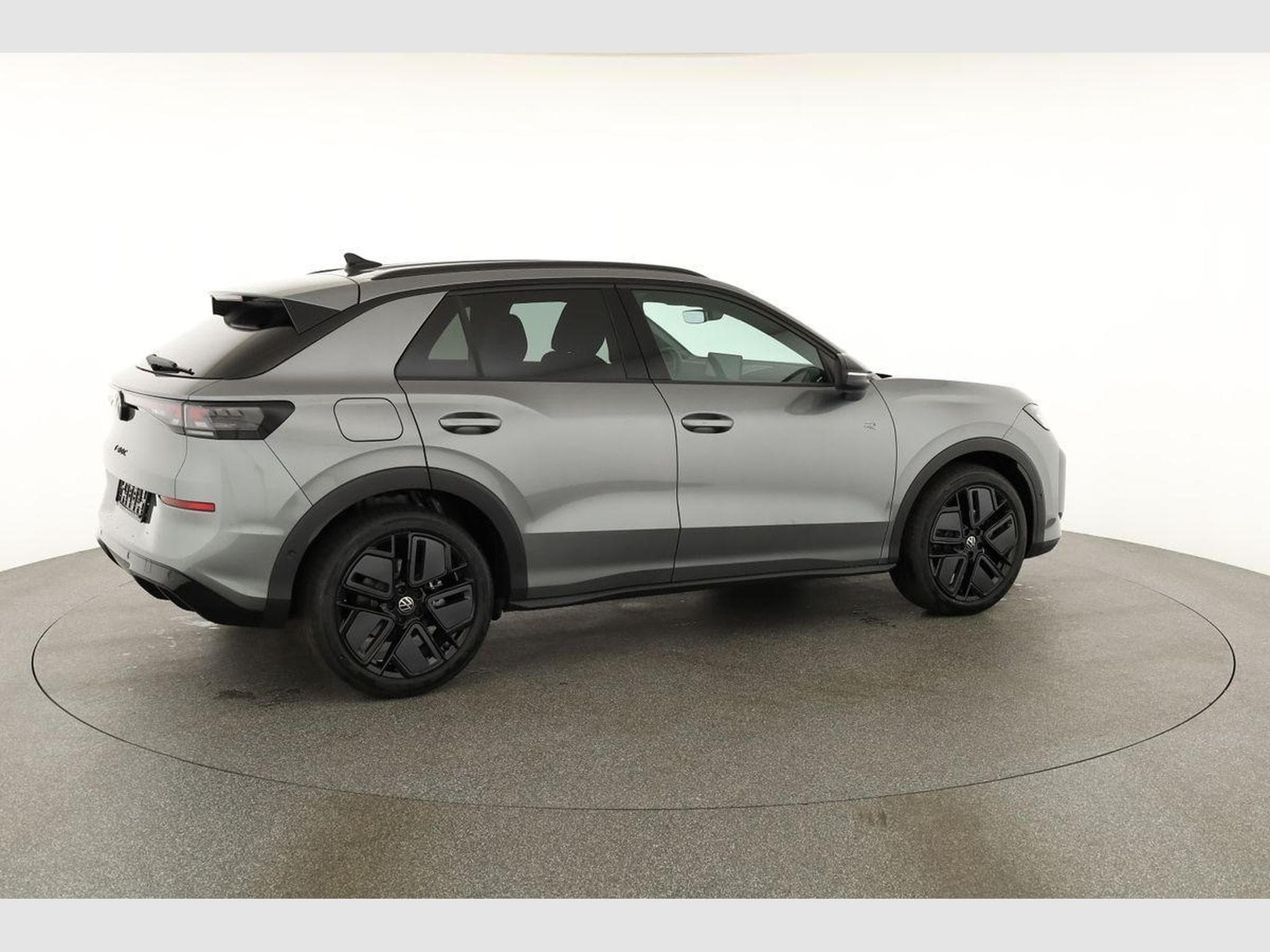 VW T-Roc 1.5 eTSI 110 kW R-Line (2026) - Photo 17