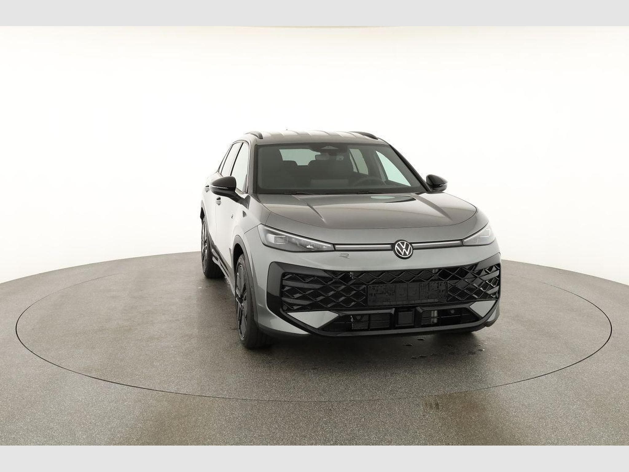 VW T-Roc 1.5 eTSI 110 kW R-Line (2026) - Photo 24