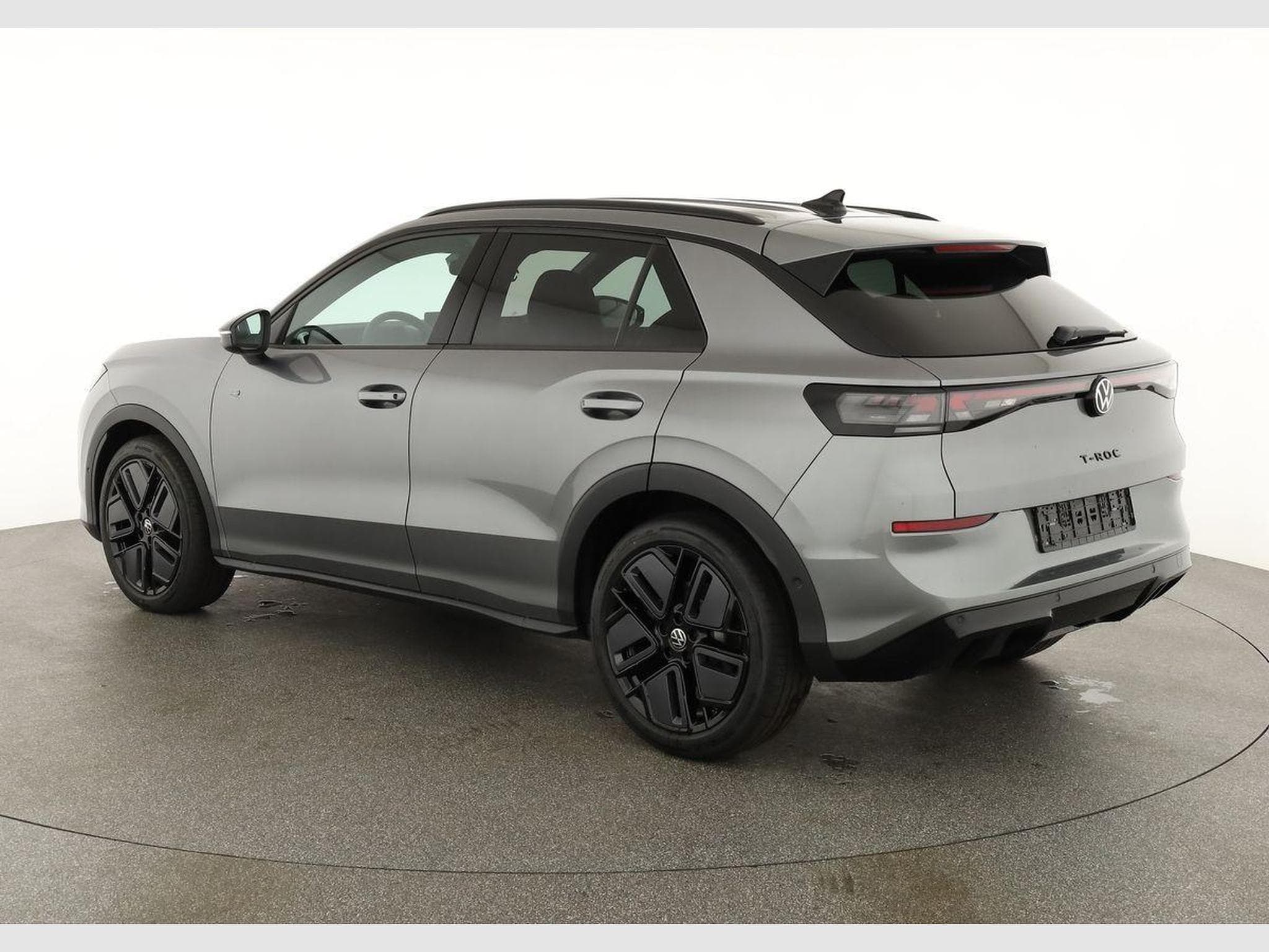 VW T-Roc 1.5 eTSI 110 kW R-Line (2026) - Photo 3