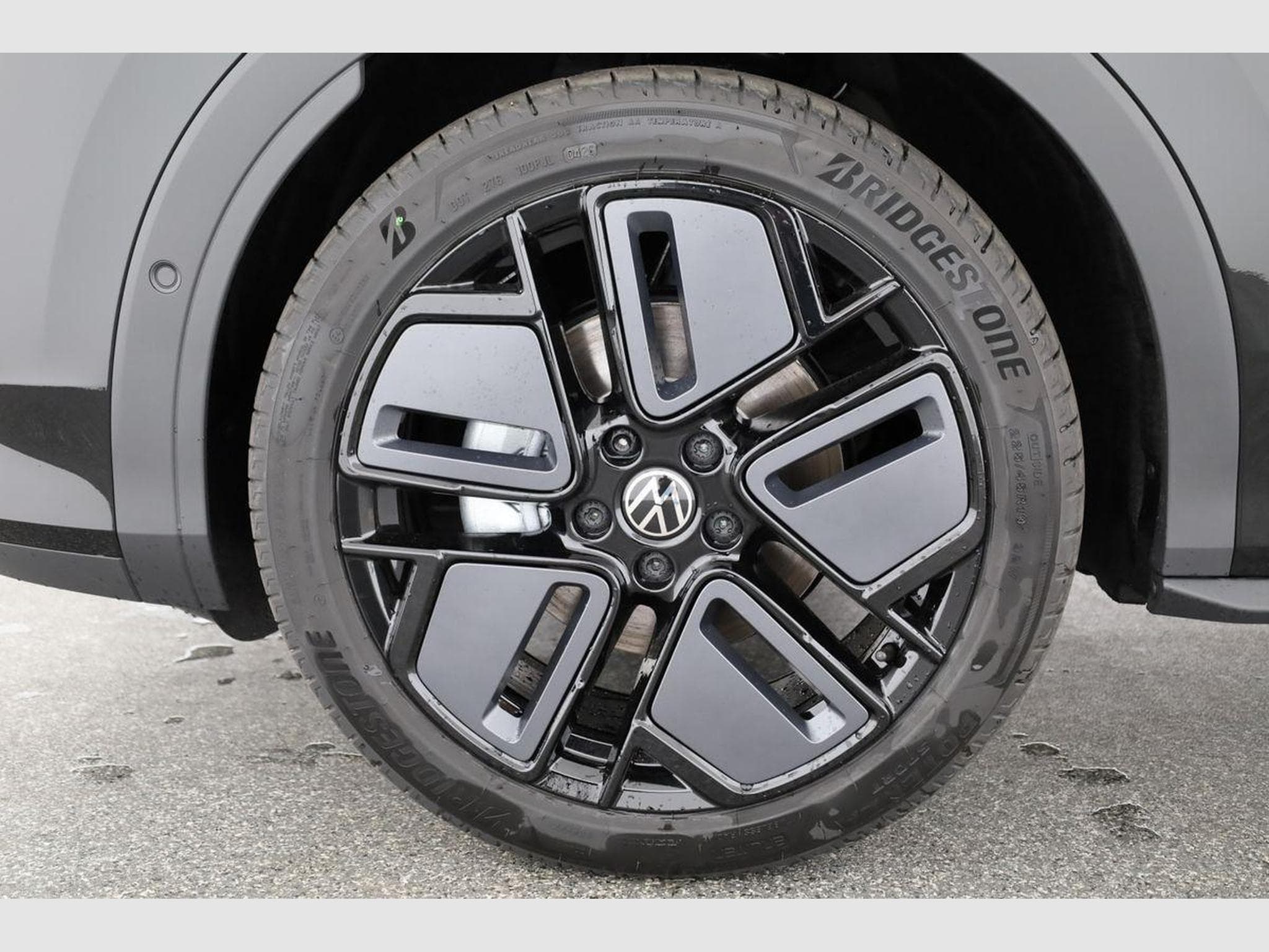 VW T-Roc 1.5 eTSI 110 kW R-Line (2026) - Photo 12