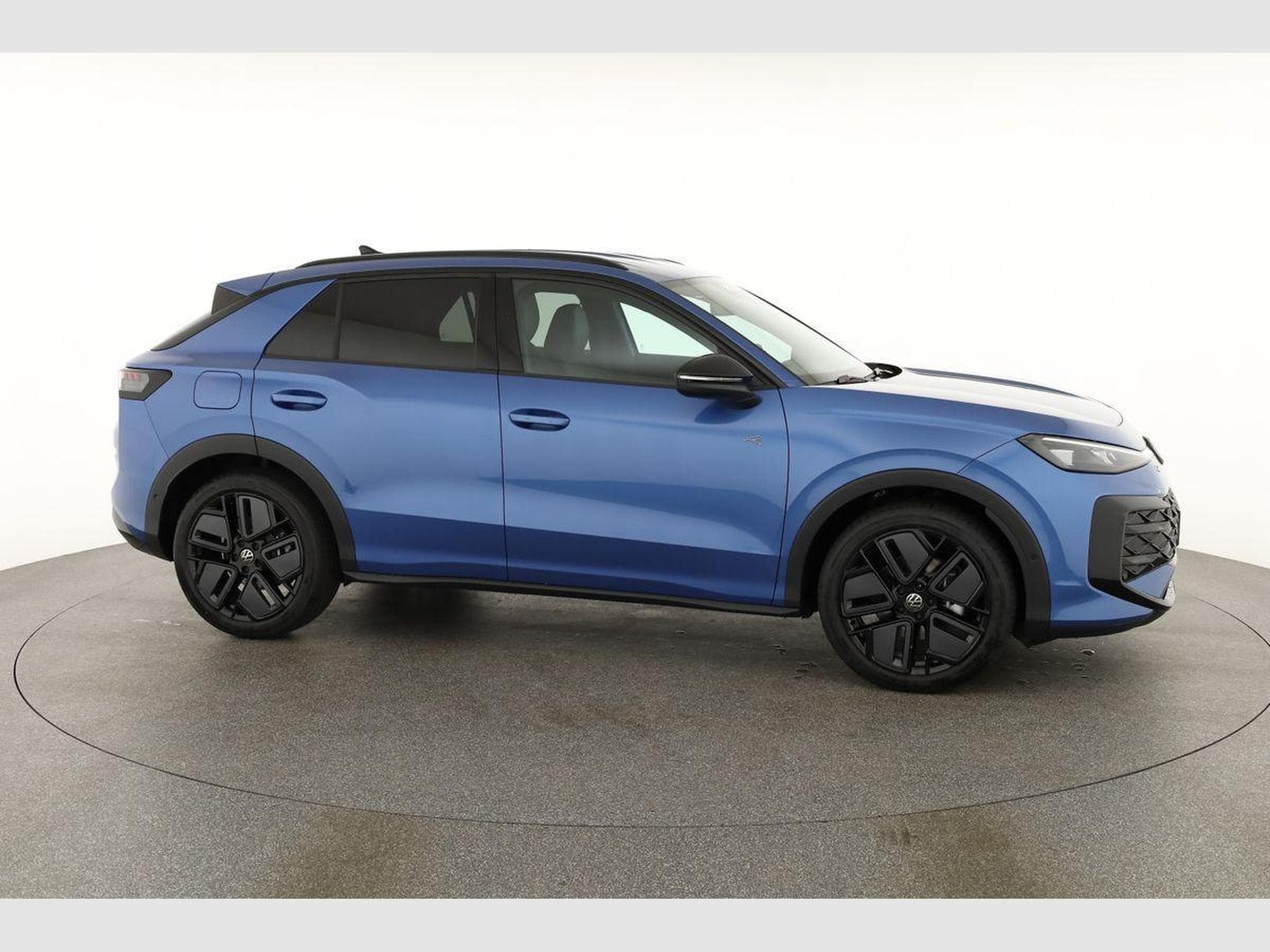 VW T-Roc 1.5 eTSI 110 kW R-Line (2026) - Photo 20